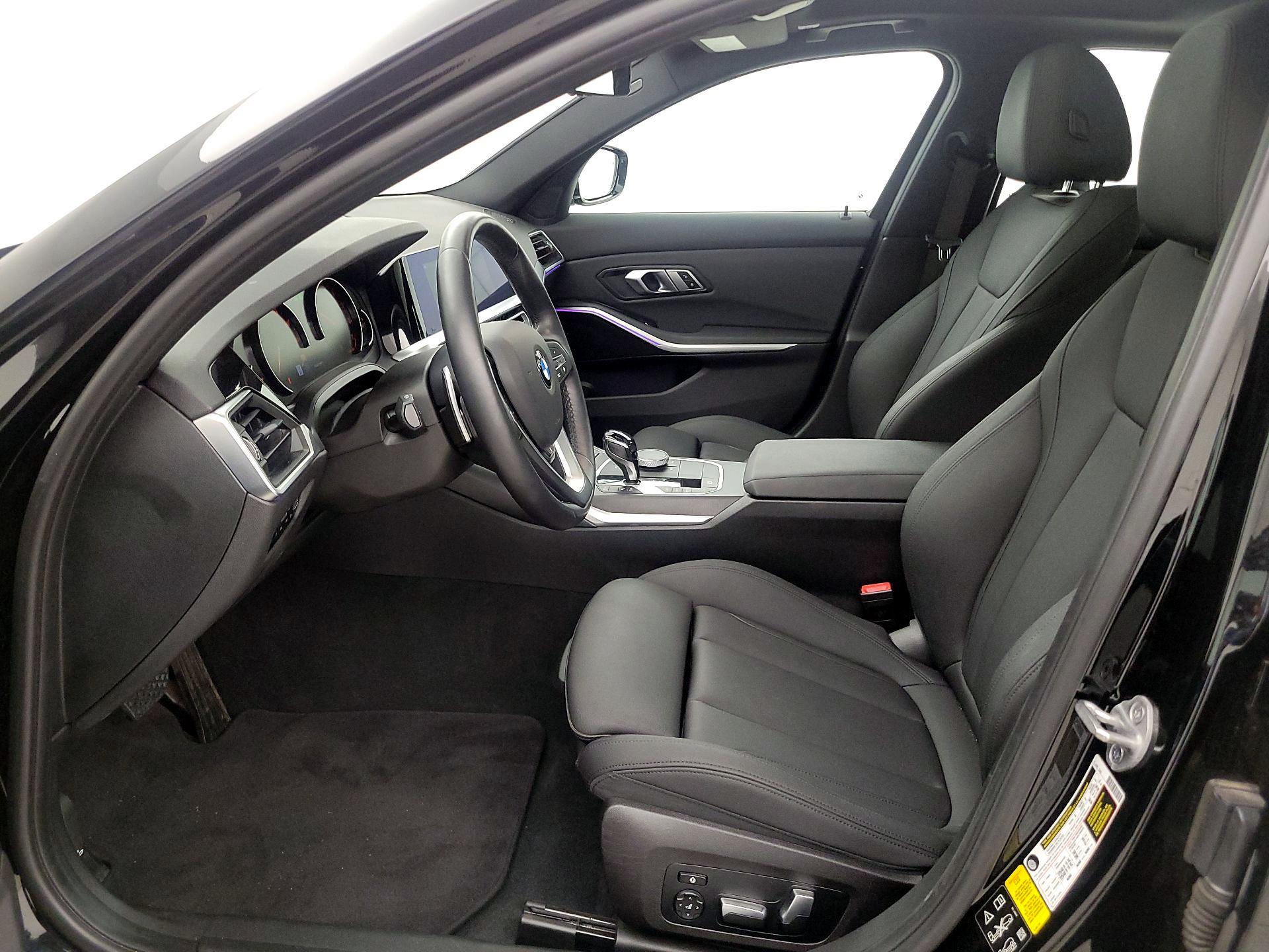 Thumbnail: 2020 BMW 3 Series - 11