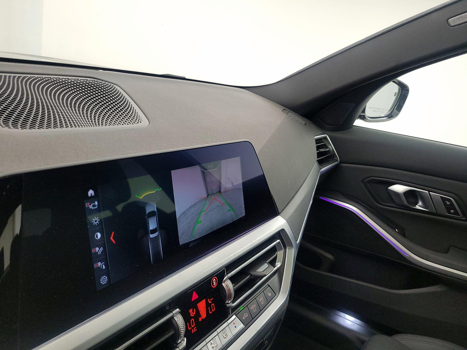 Thumbnail: 2020 BMW 3 Series - 15