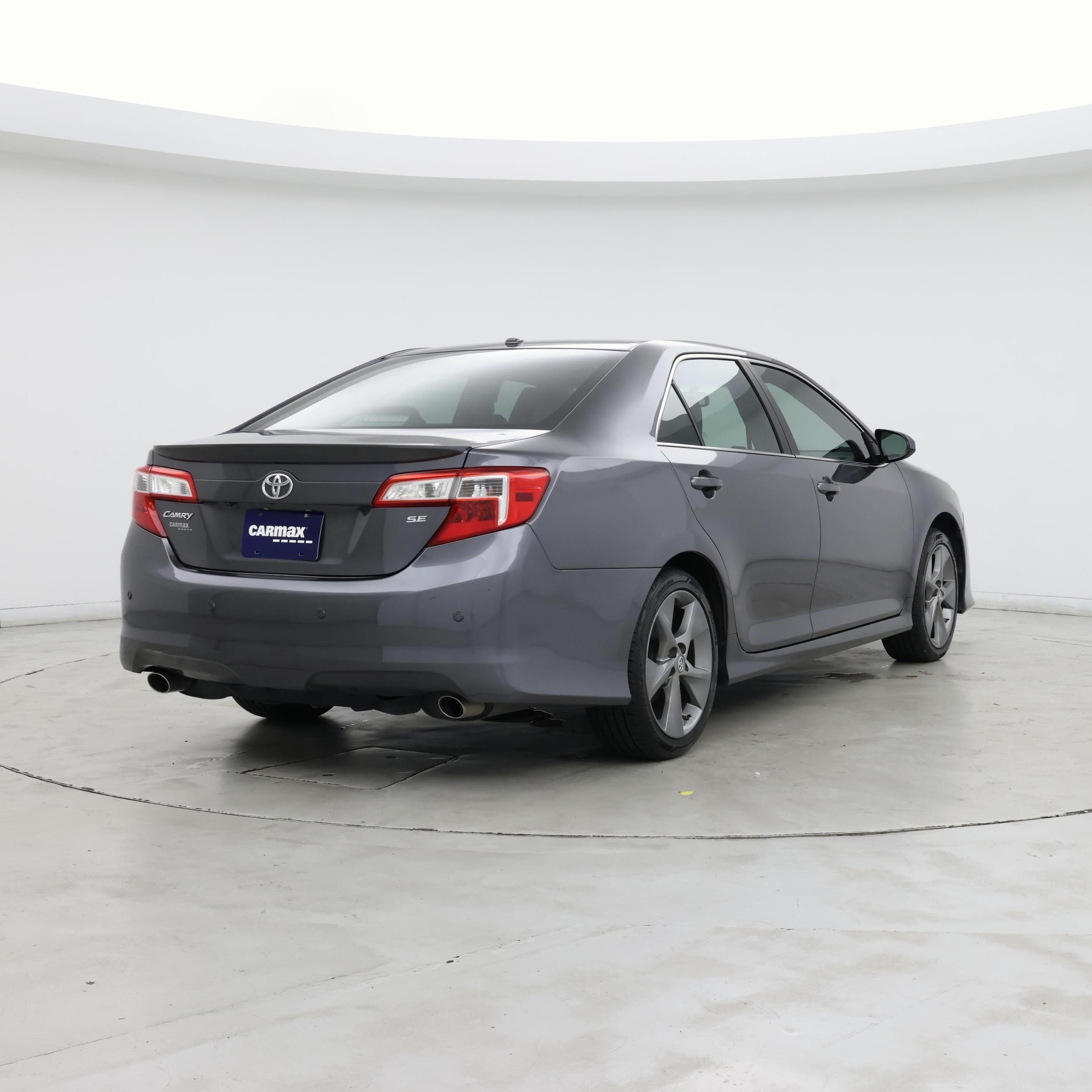 Thumbnail: 2014 Toyota Camry - 8