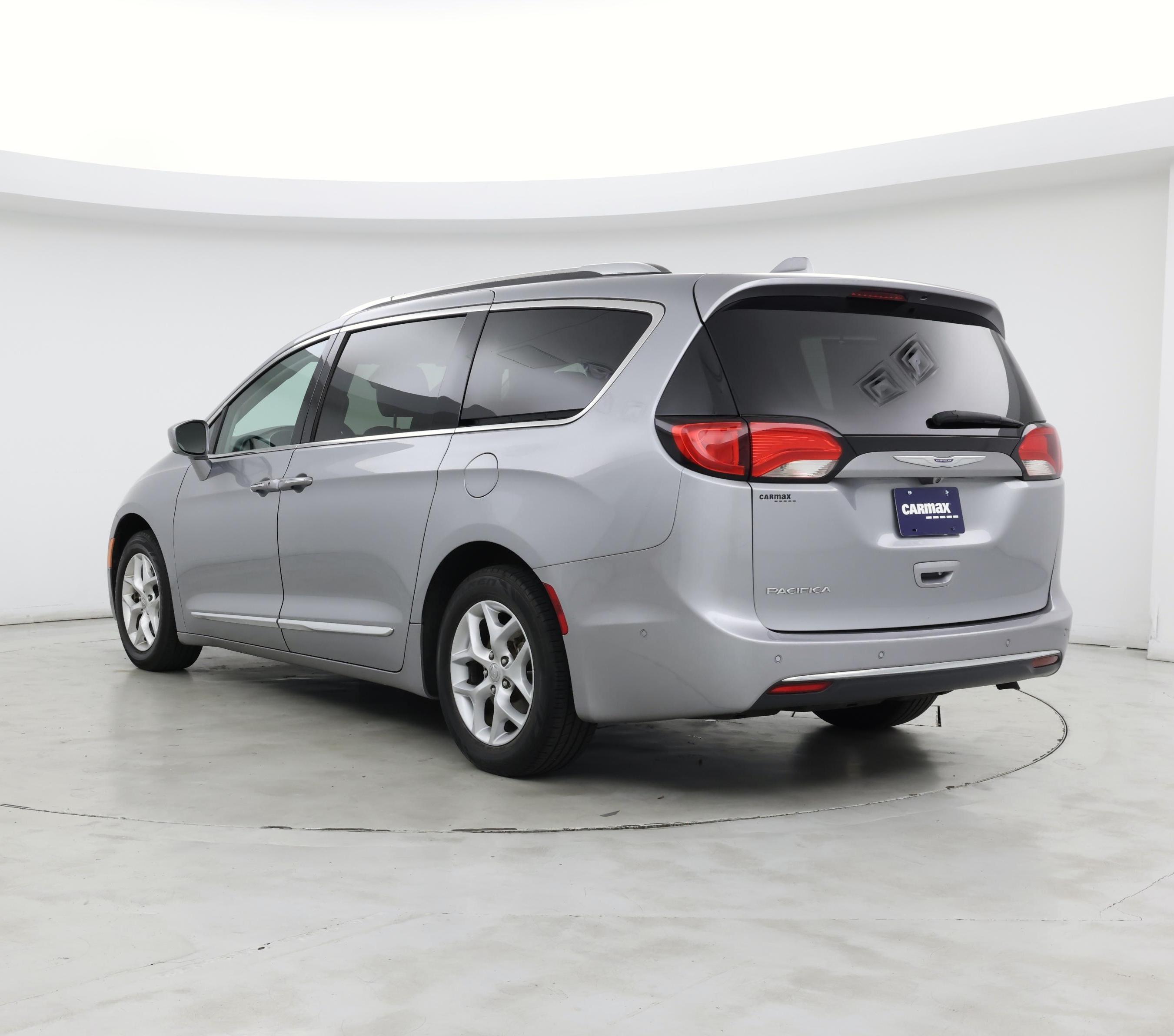 Thumbnail: 2020 Chrysler Pacifica - 2