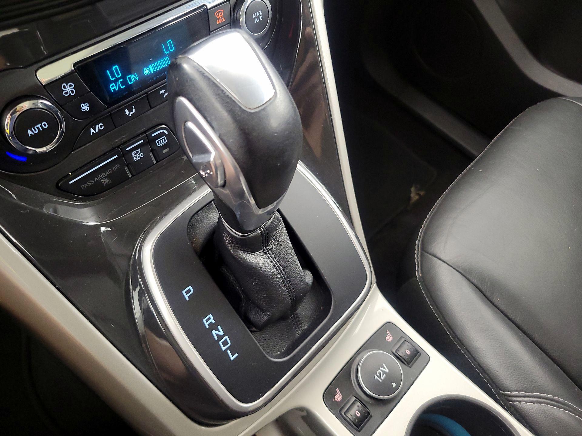 Thumbnail: 2016 Ford C-Max - 18