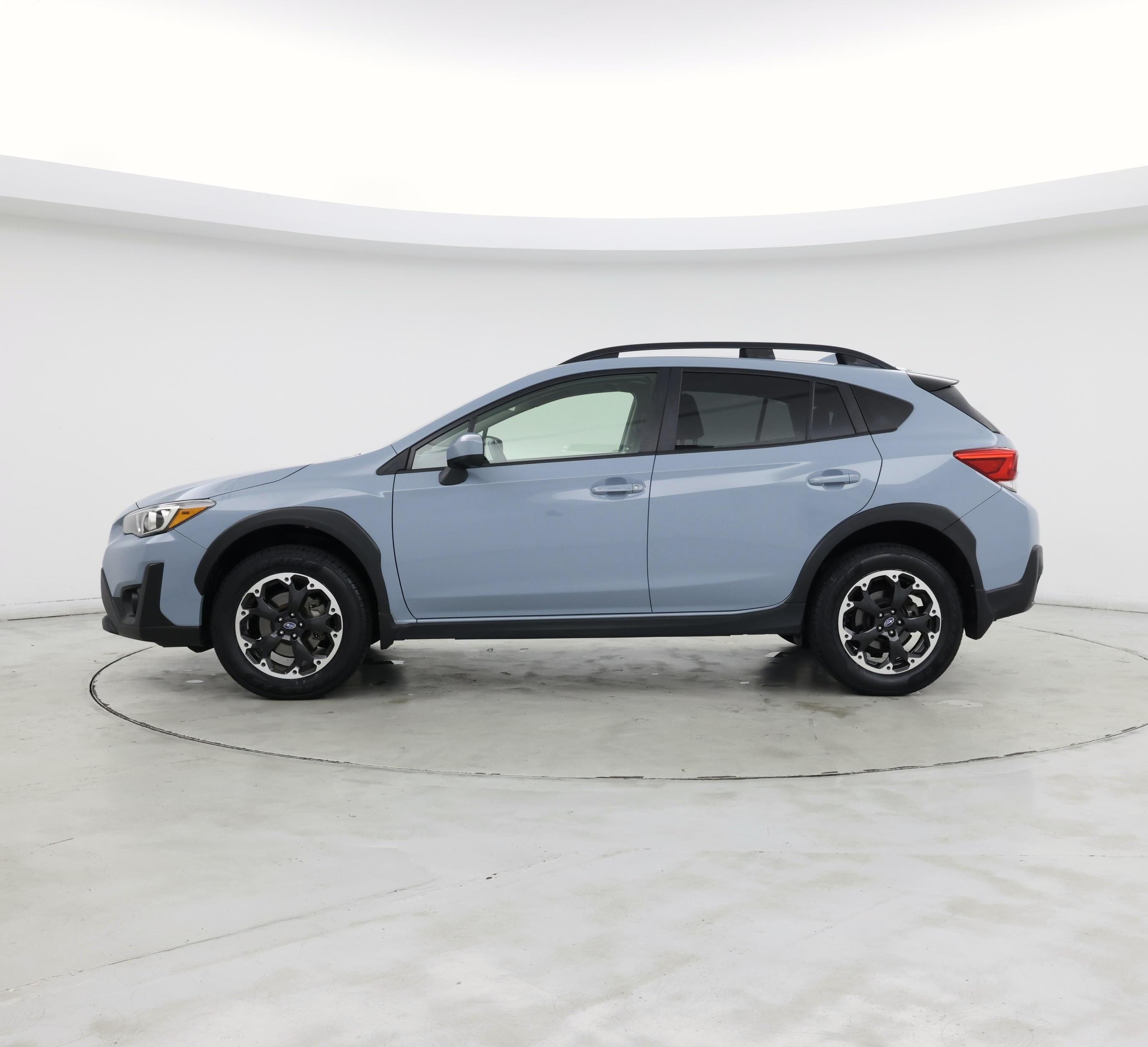Thumbnail: 2021 Subaru Crosstrek - 3