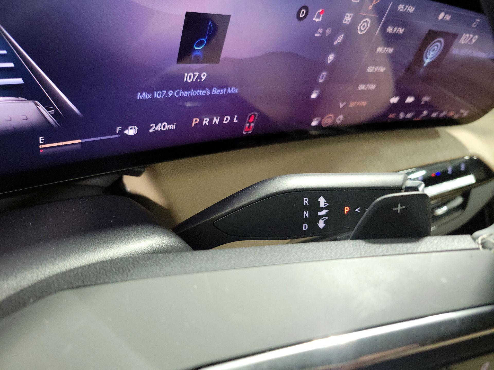 Thumbnail: 2025 Buick Enclave - 17