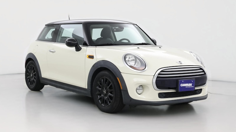 2015 MINI Cooper Hardtop  Hero Image