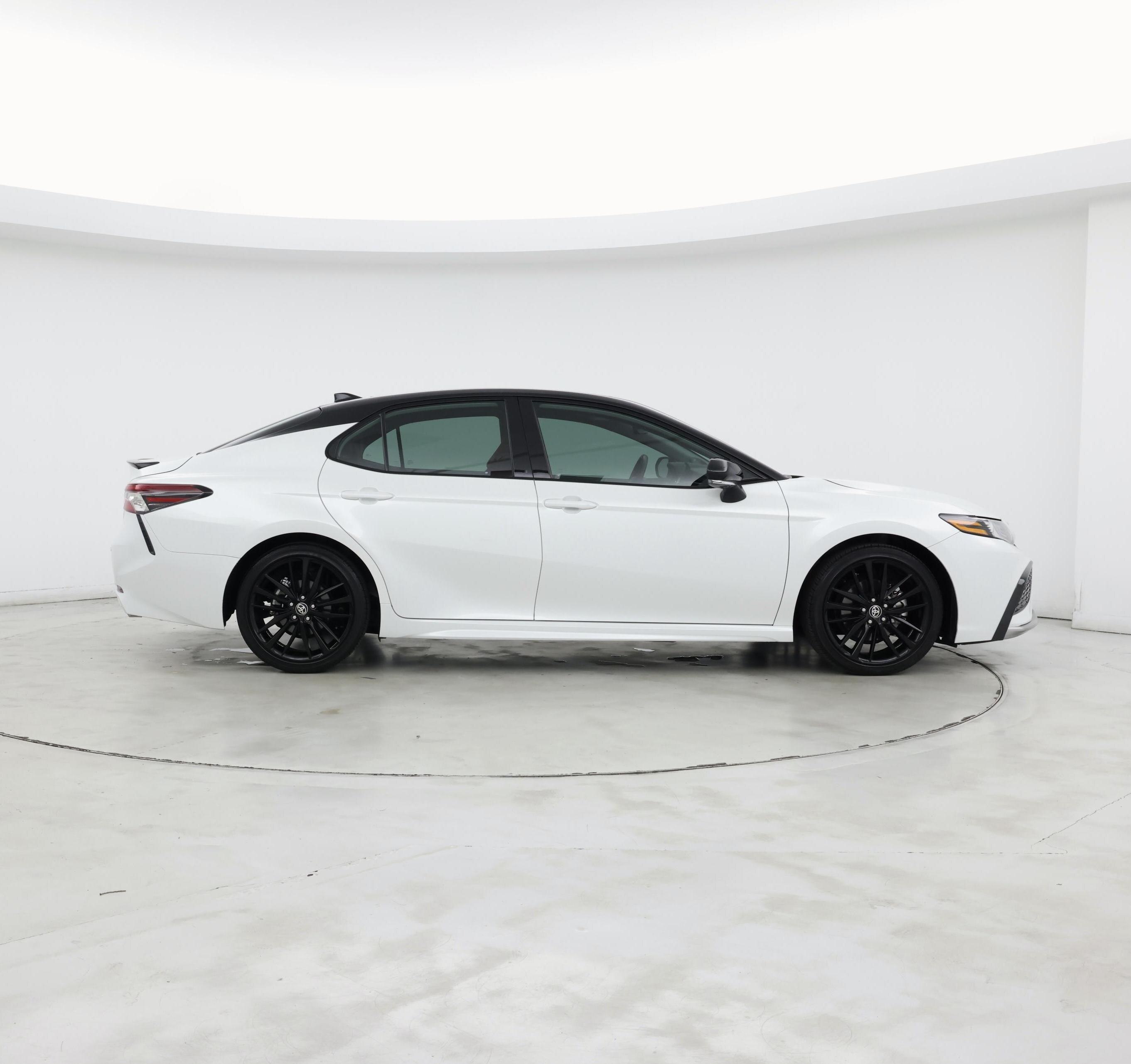 Thumbnail: 2024 Toyota Camry - 7