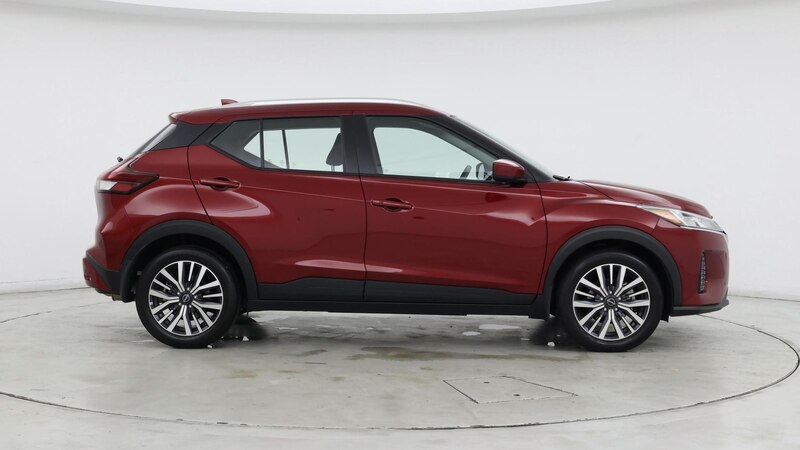 2022 Nissan Kicks SV 7