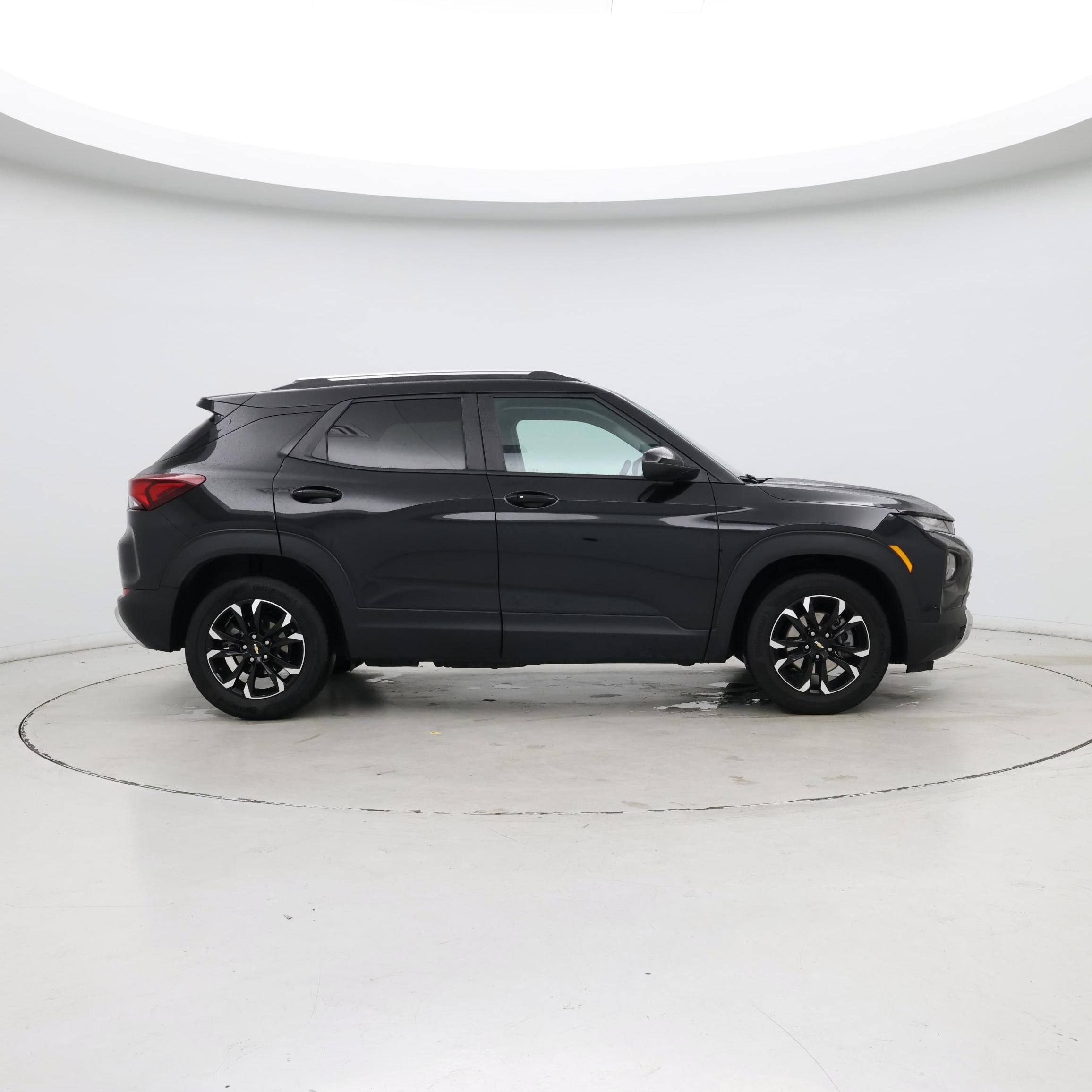 Thumbnail: 2023 Chevrolet TrailBlazer - 7