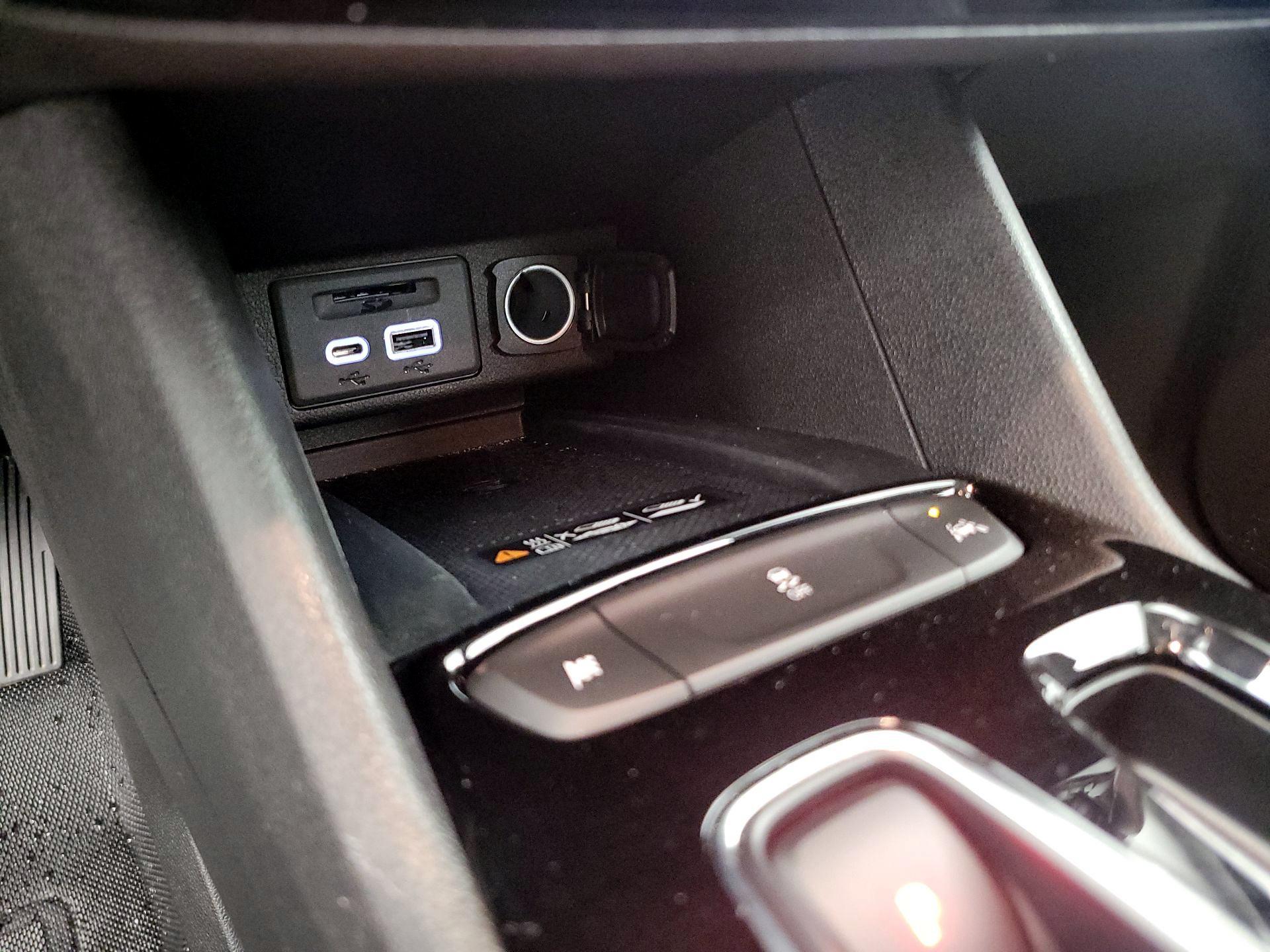 Thumbnail: 2023 Chevrolet Bolt EUV - 18