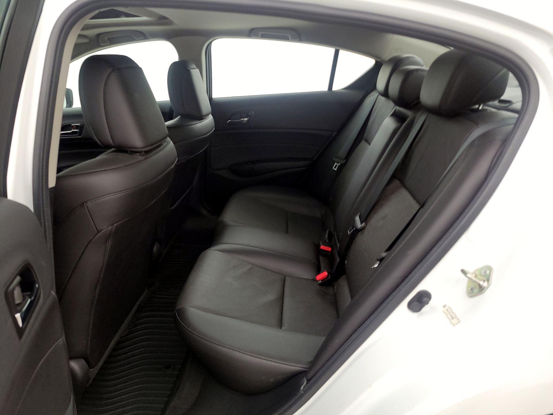 Thumbnail: 2015 Acura ILX - 20