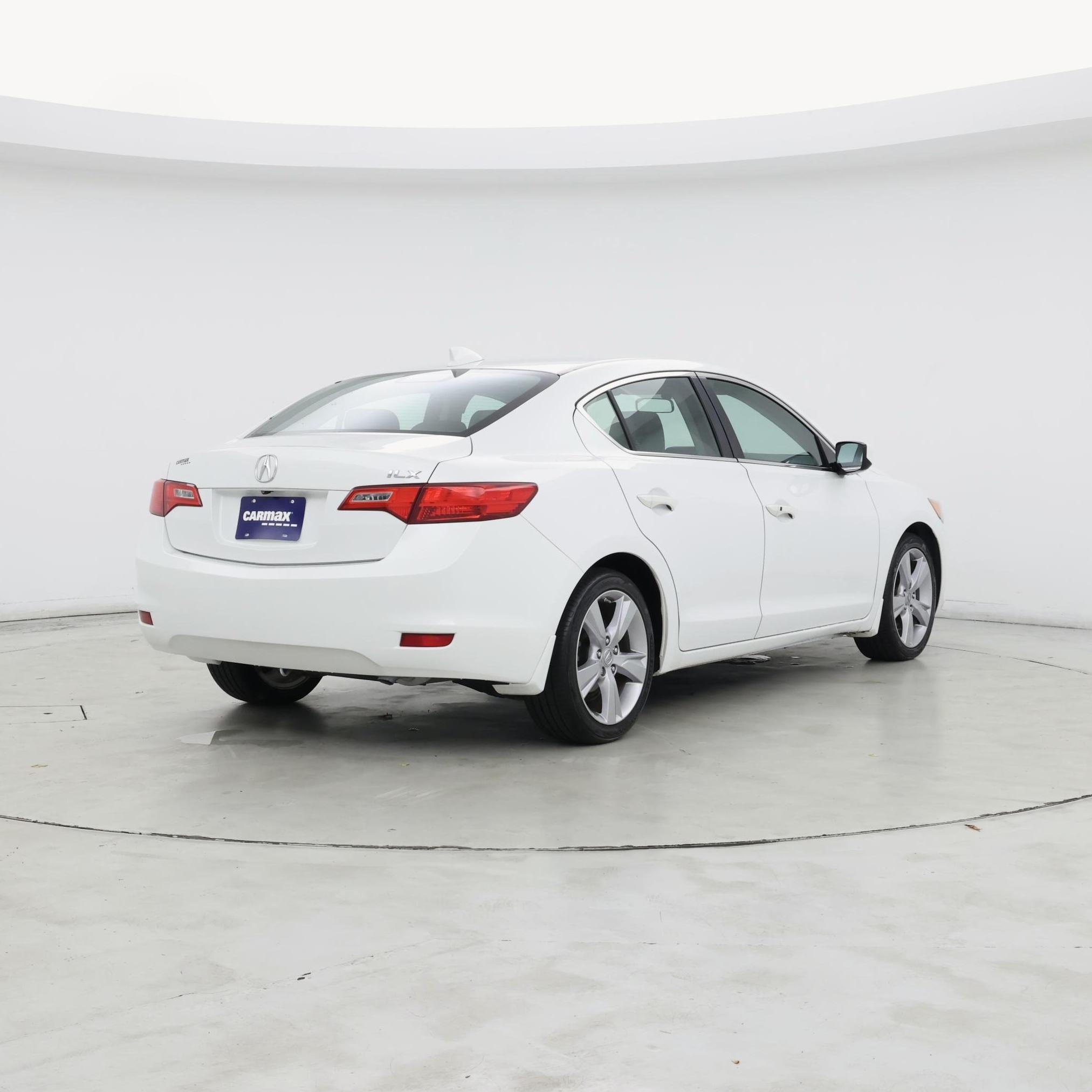 Thumbnail: 2015 Acura ILX - 8