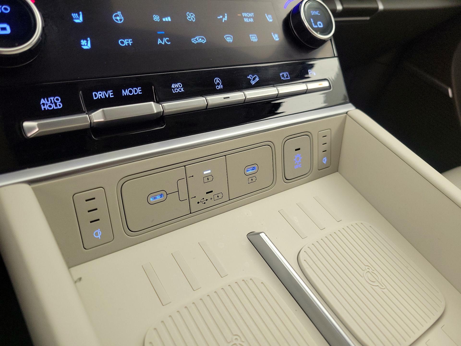 Thumbnail: 2025 Hyundai Santa Fe - 18