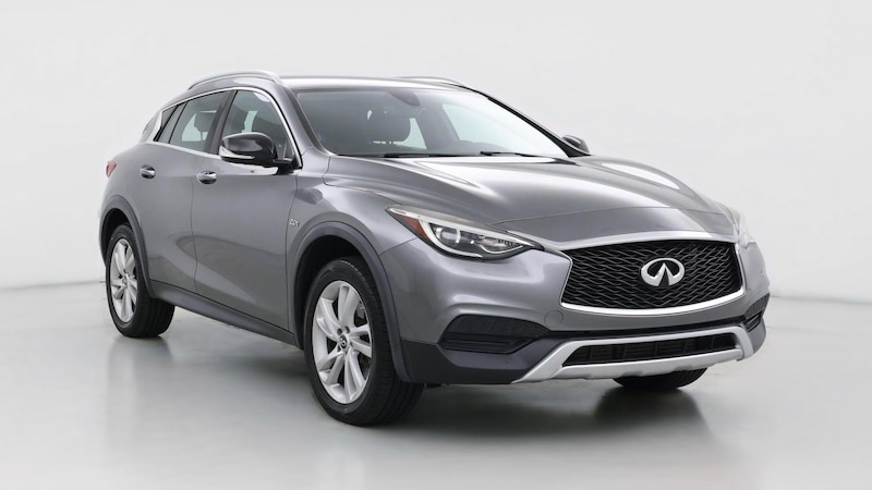 2017 INFINITI QX30 Luxury Hero Image