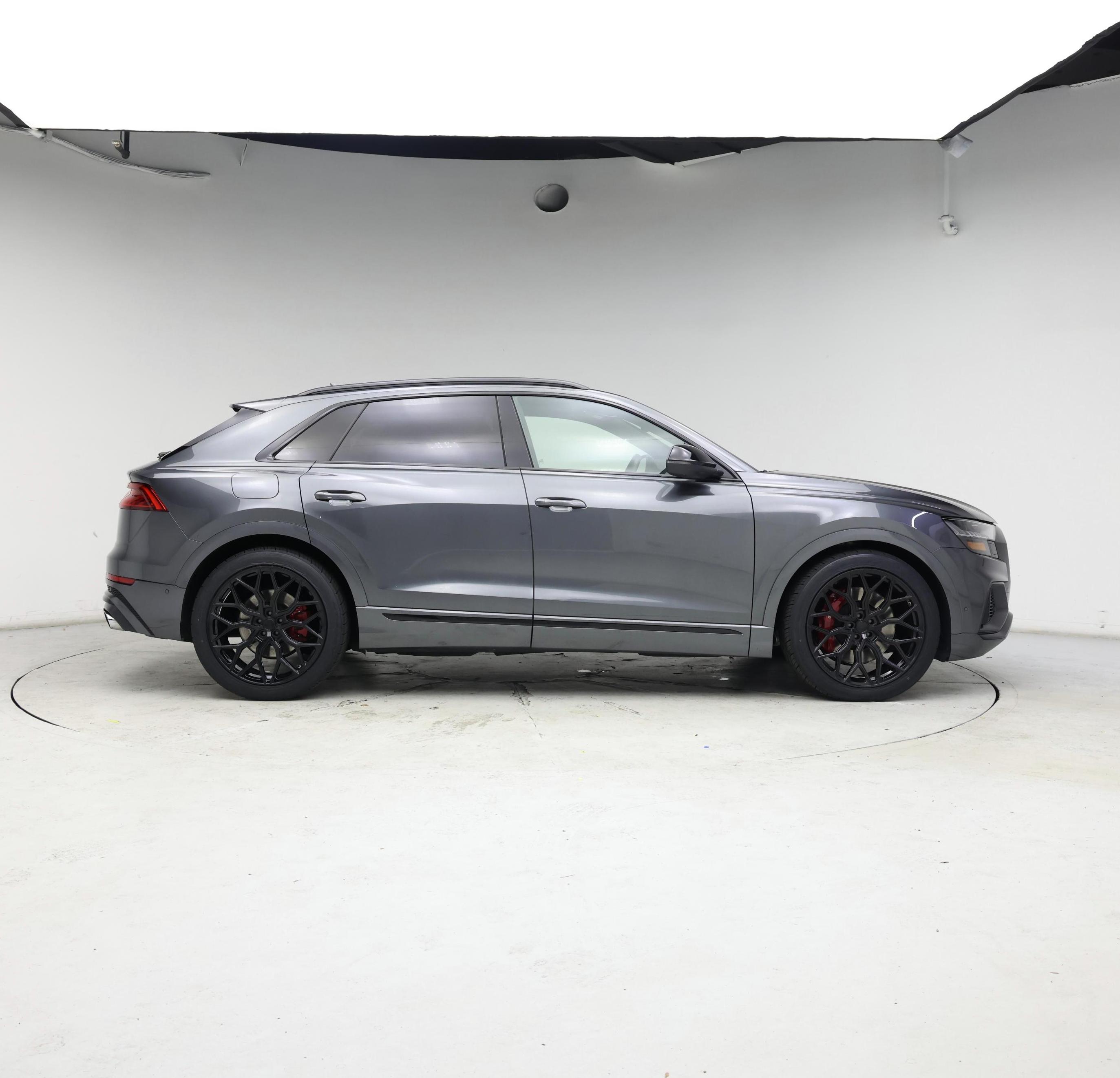 Thumbnail: 2021 Audi SQ8 - 7