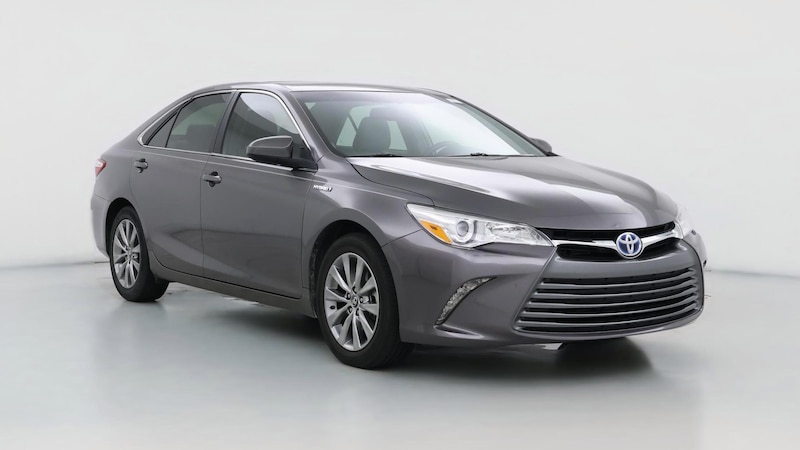2017 Toyota Camry XLE Hero Image