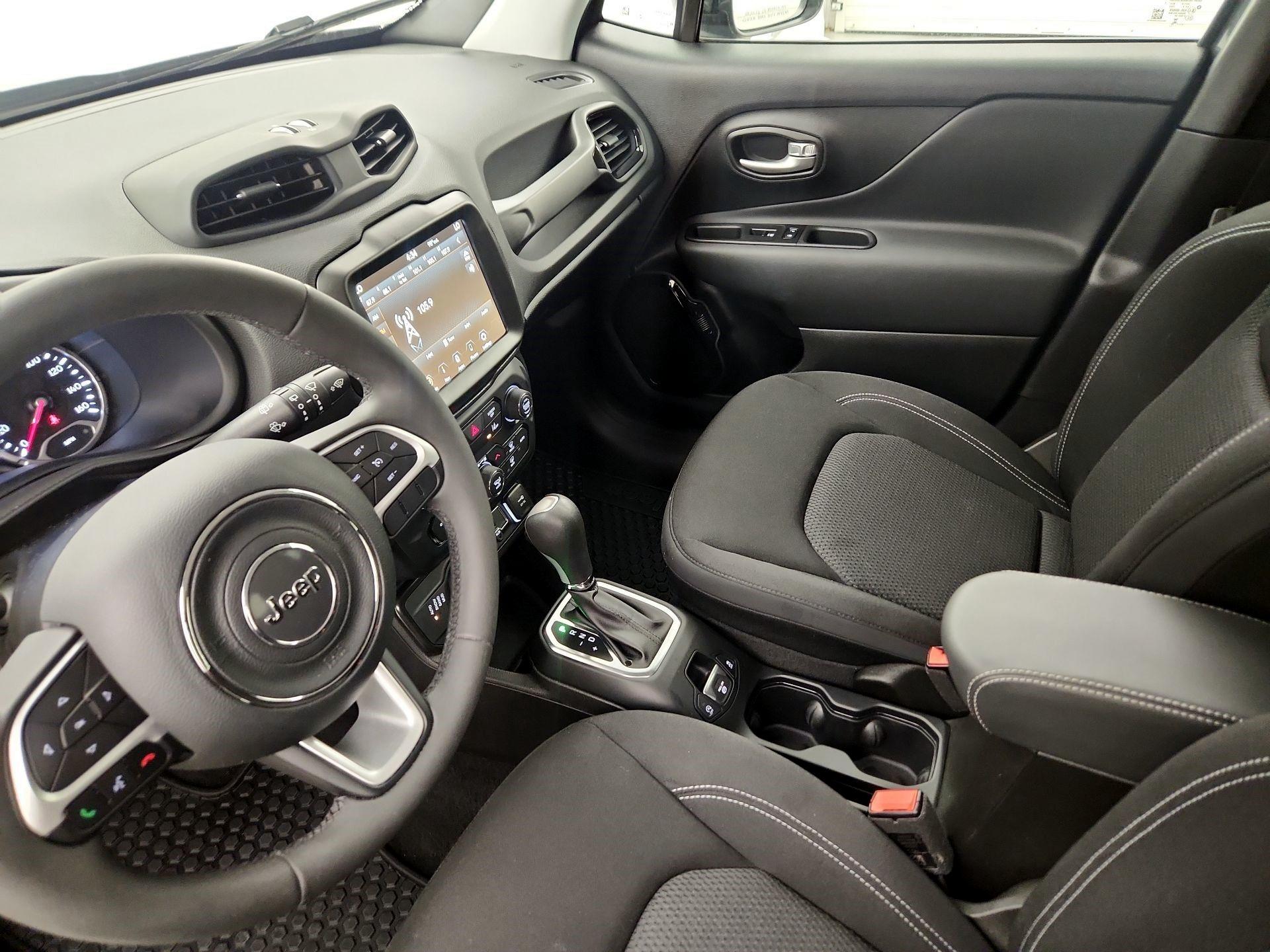 Thumbnail: 2023 Jeep Renegade - 11