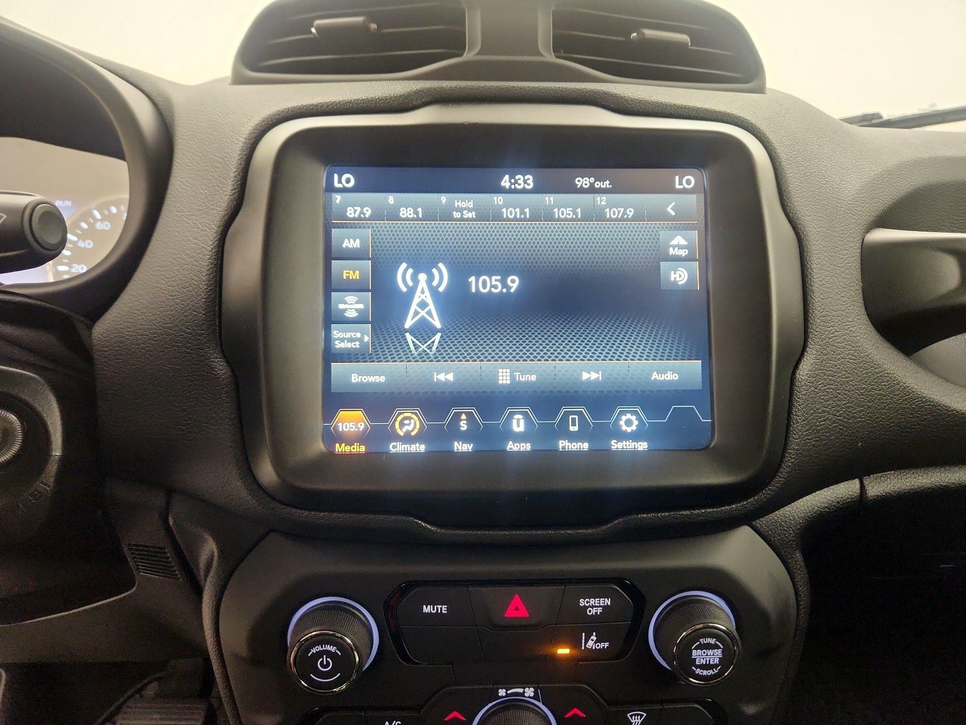 Thumbnail: 2023 Jeep Renegade - 15