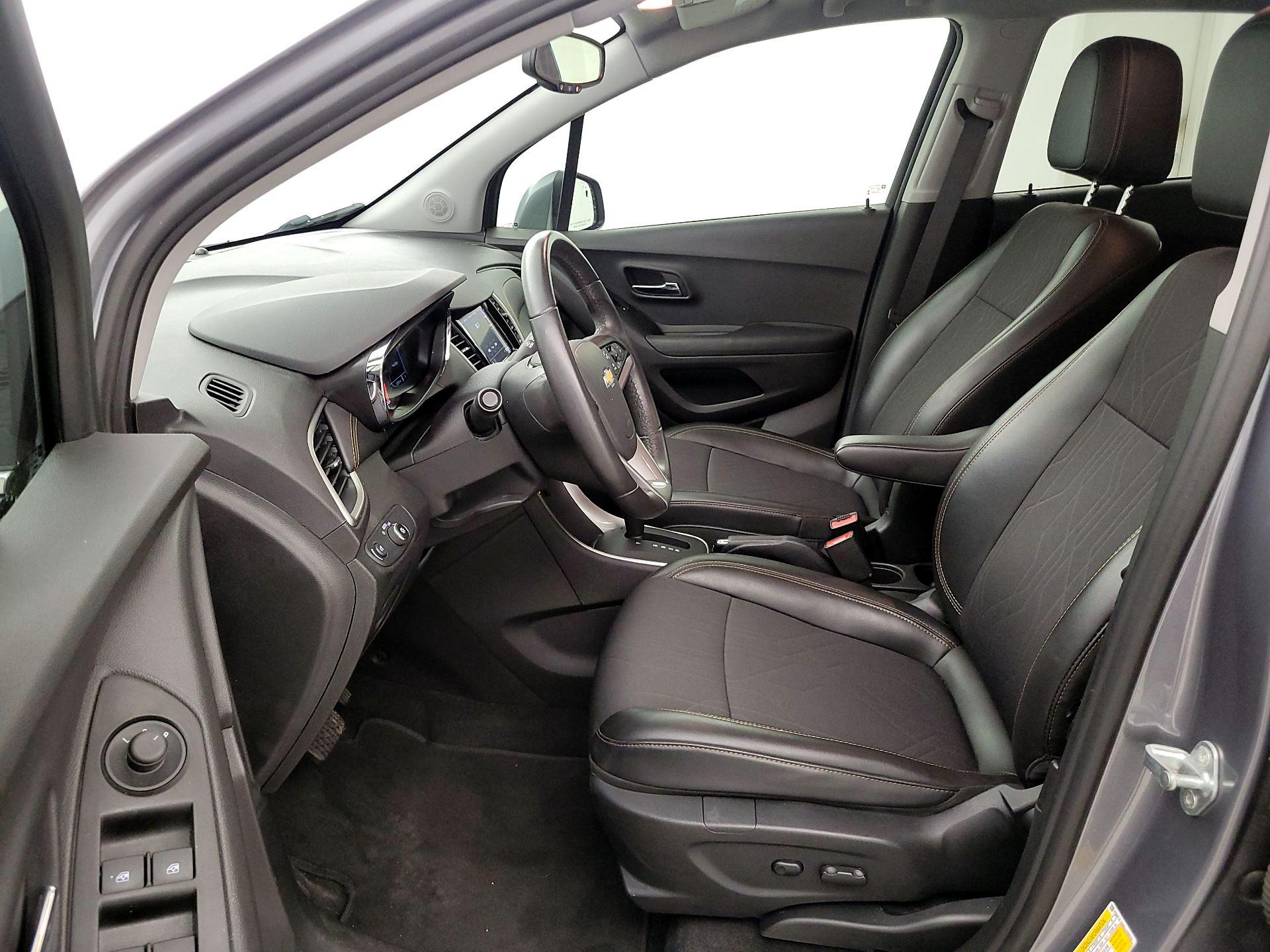 Thumbnail: 2020 Chevrolet Trax - 11