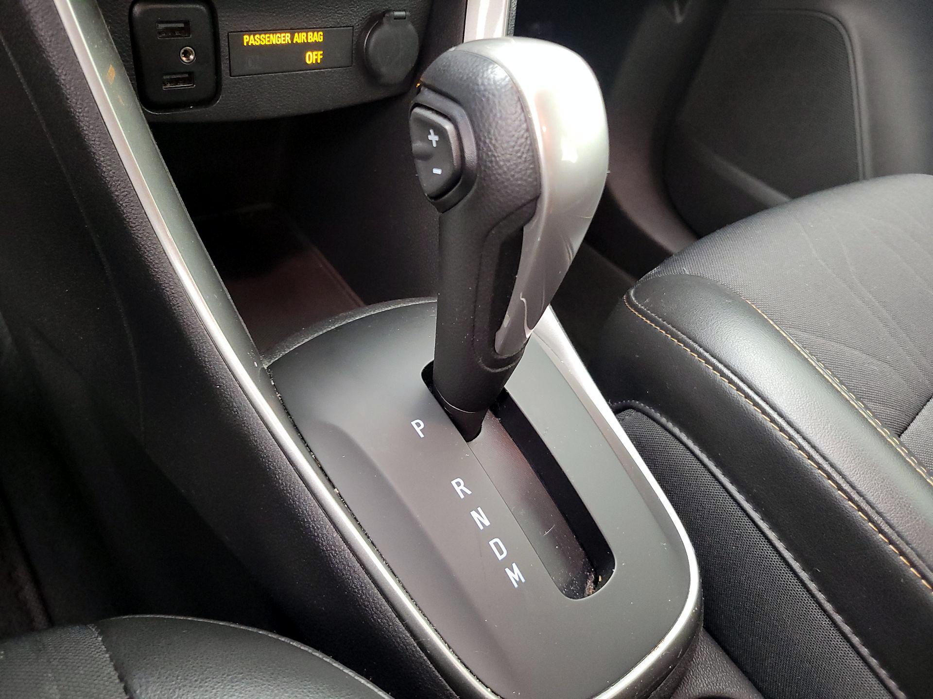 Thumbnail: 2020 Chevrolet Trax - 17