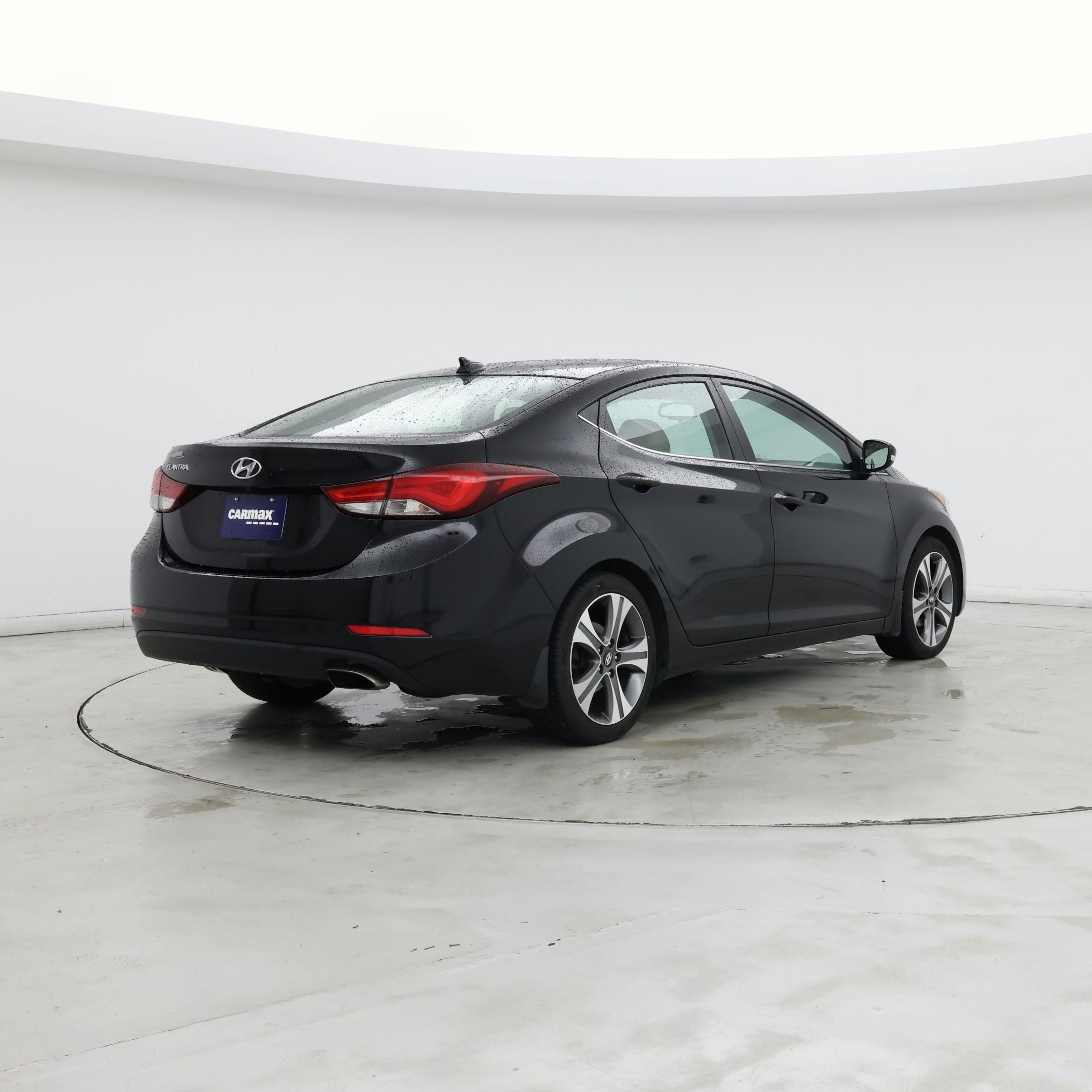 Thumbnail: 2015 Hyundai Elantra - 8