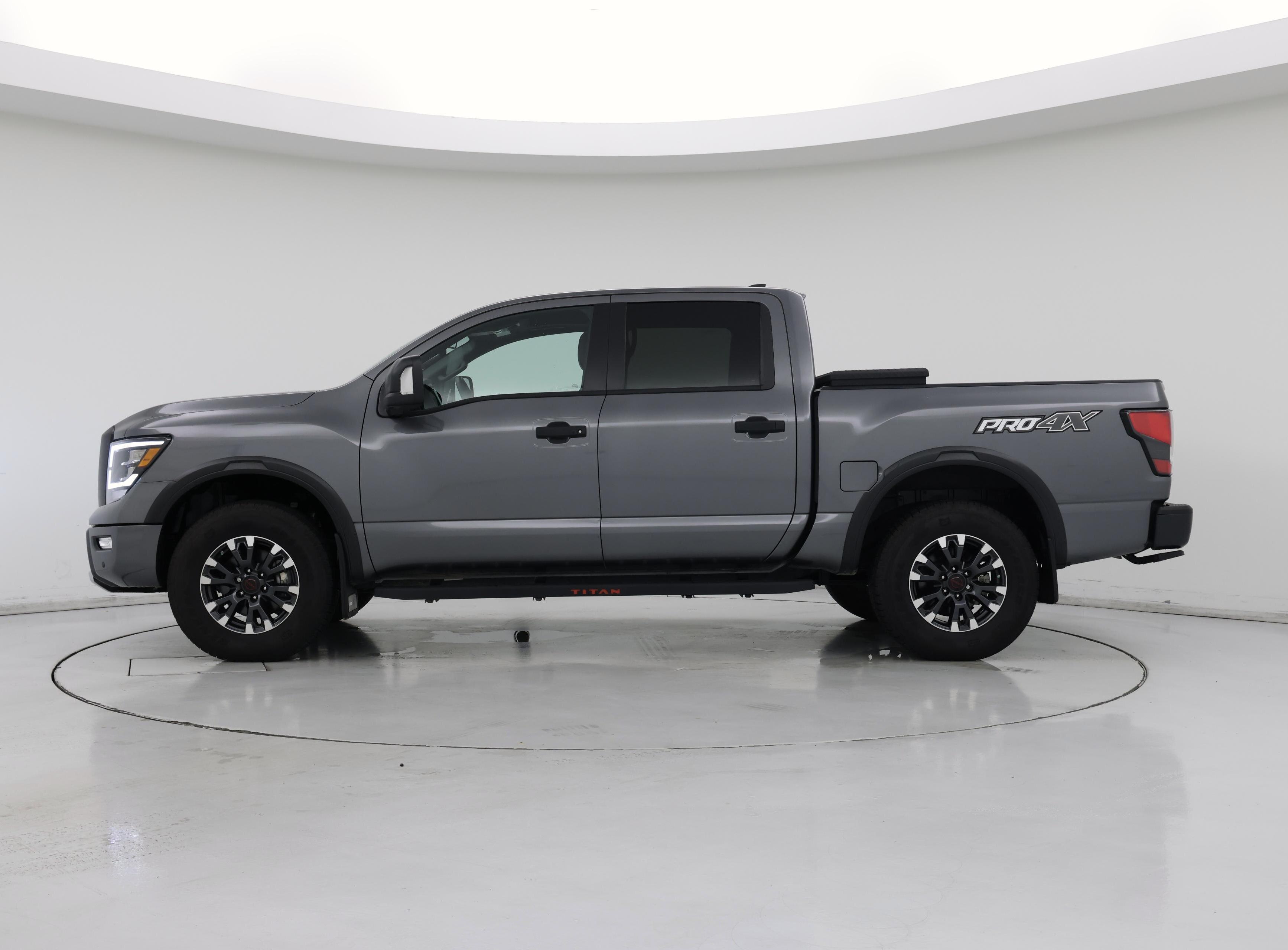 Thumbnail: 2024 Nissan Titan - 3