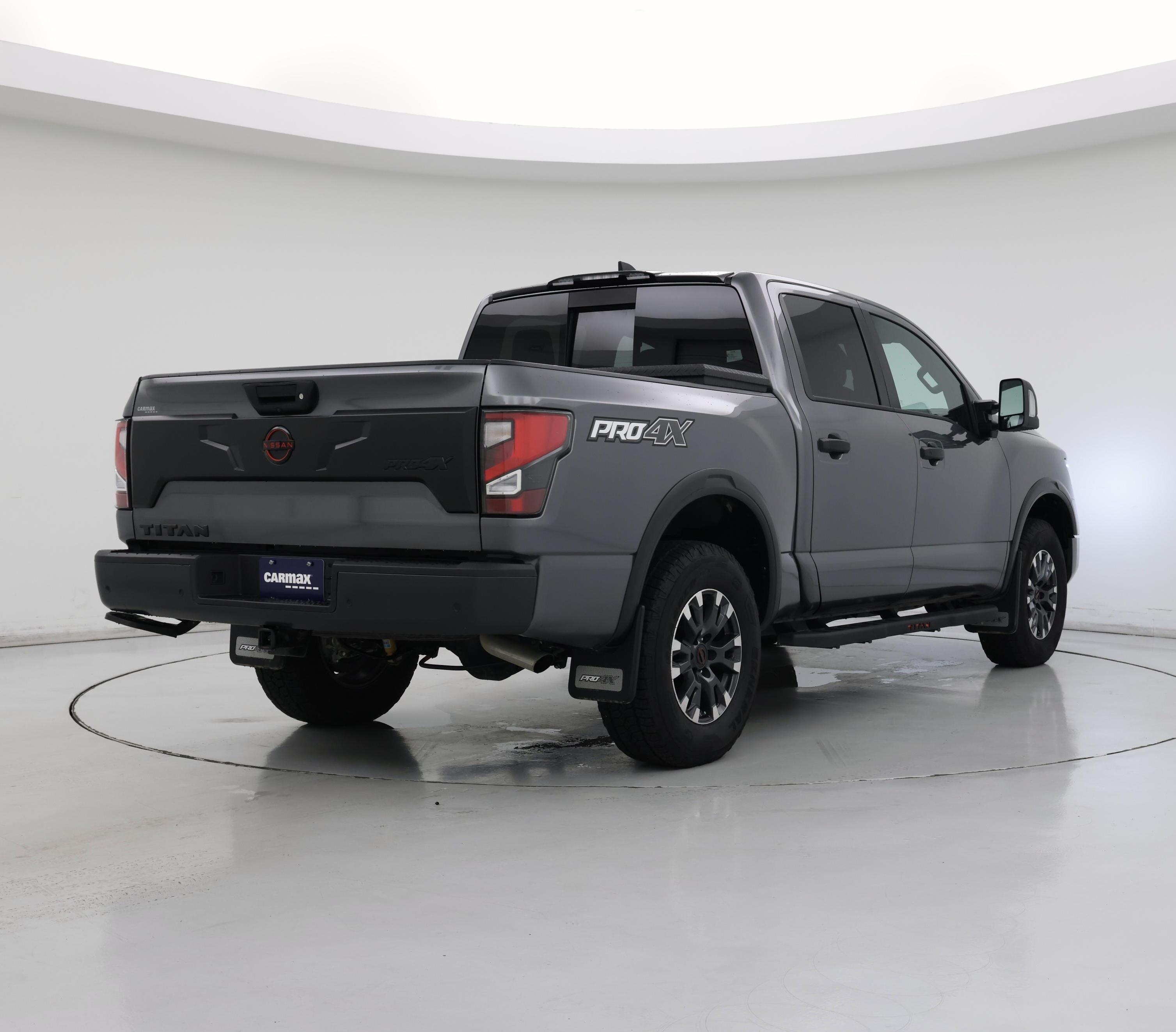 Thumbnail: 2024 Nissan Titan - 8