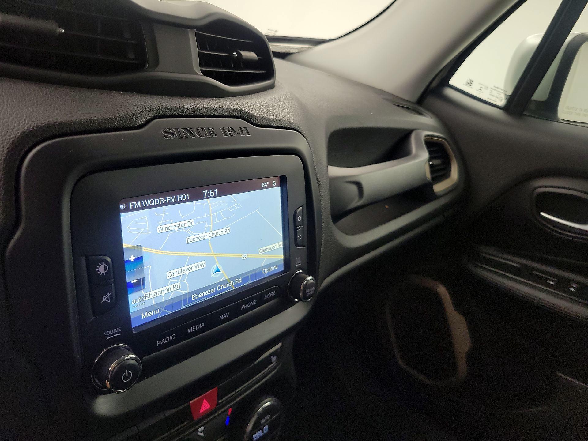 Thumbnail: 2015 Jeep Renegade - 14