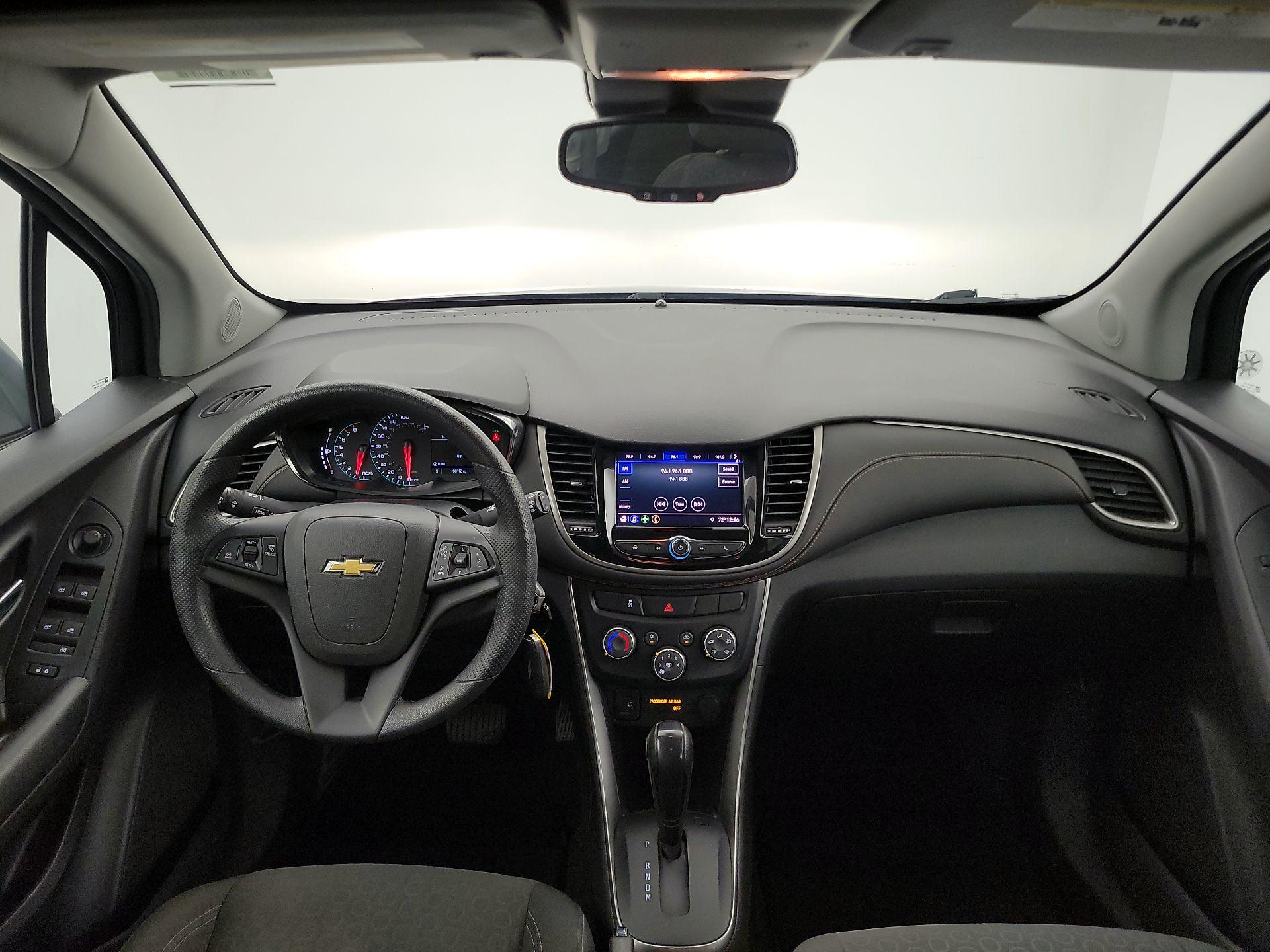 Thumbnail: 2020 Chevrolet Trax - 9