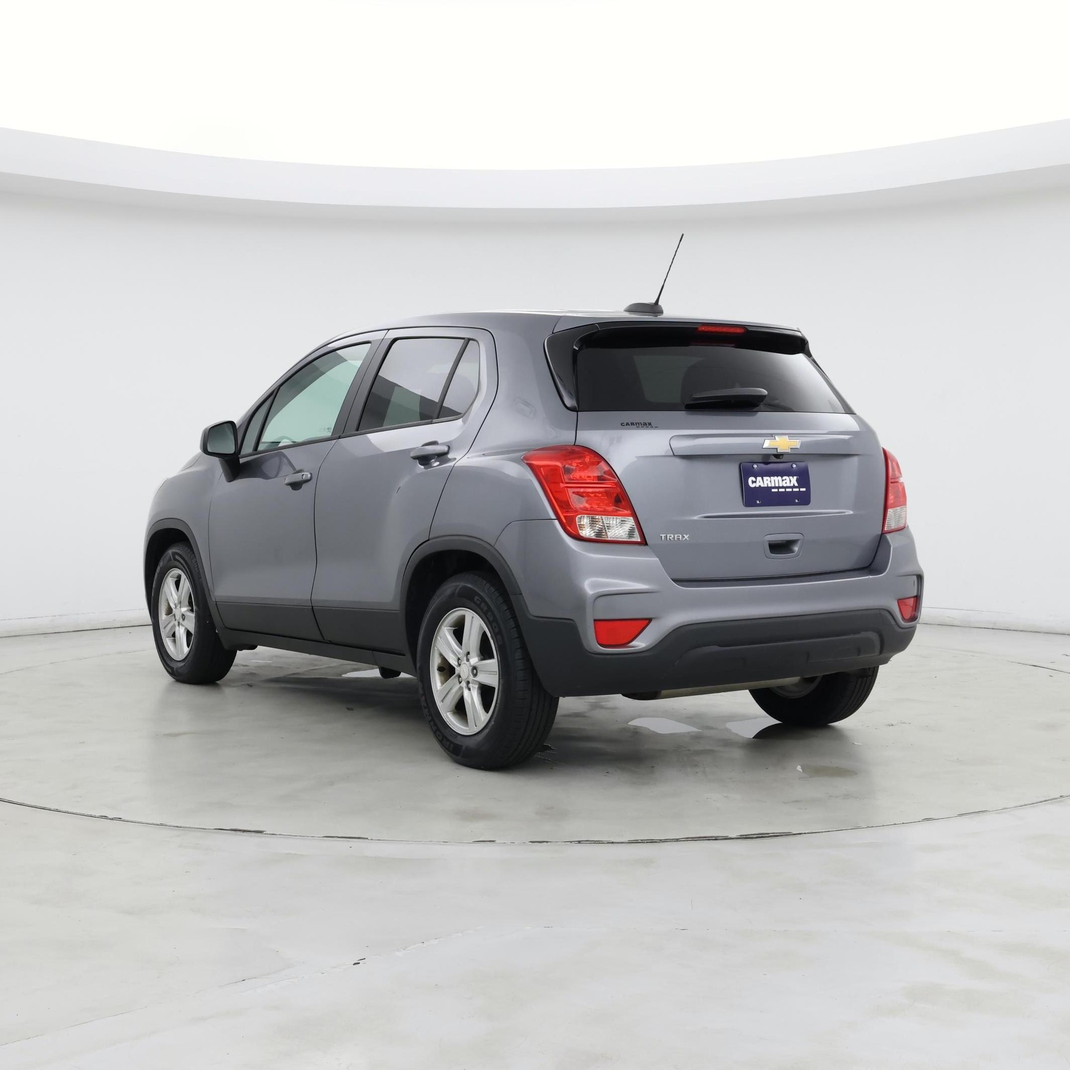 Thumbnail: 2020 Chevrolet Trax - 2