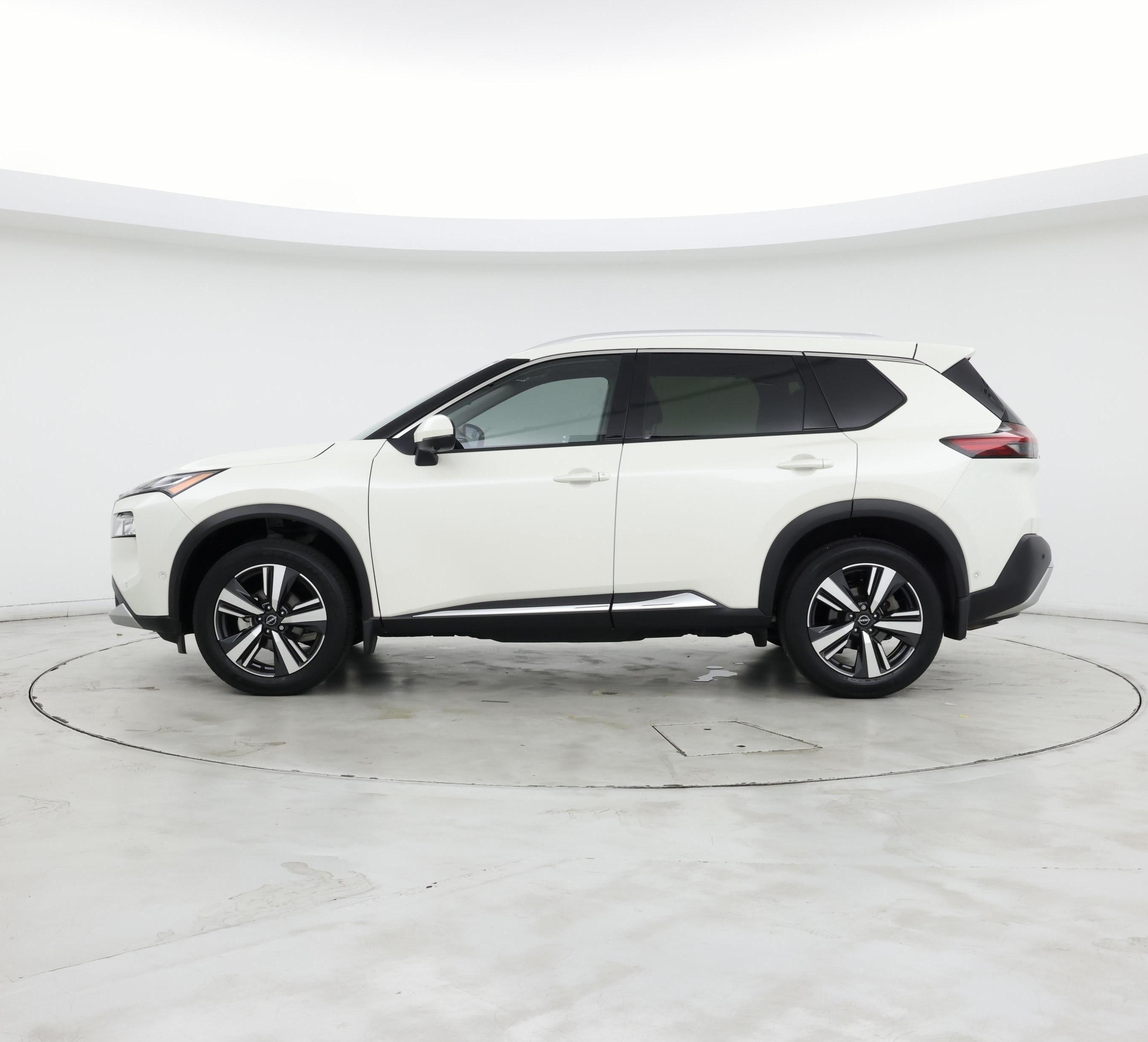Thumbnail: 2023 Nissan Rogue - 3
