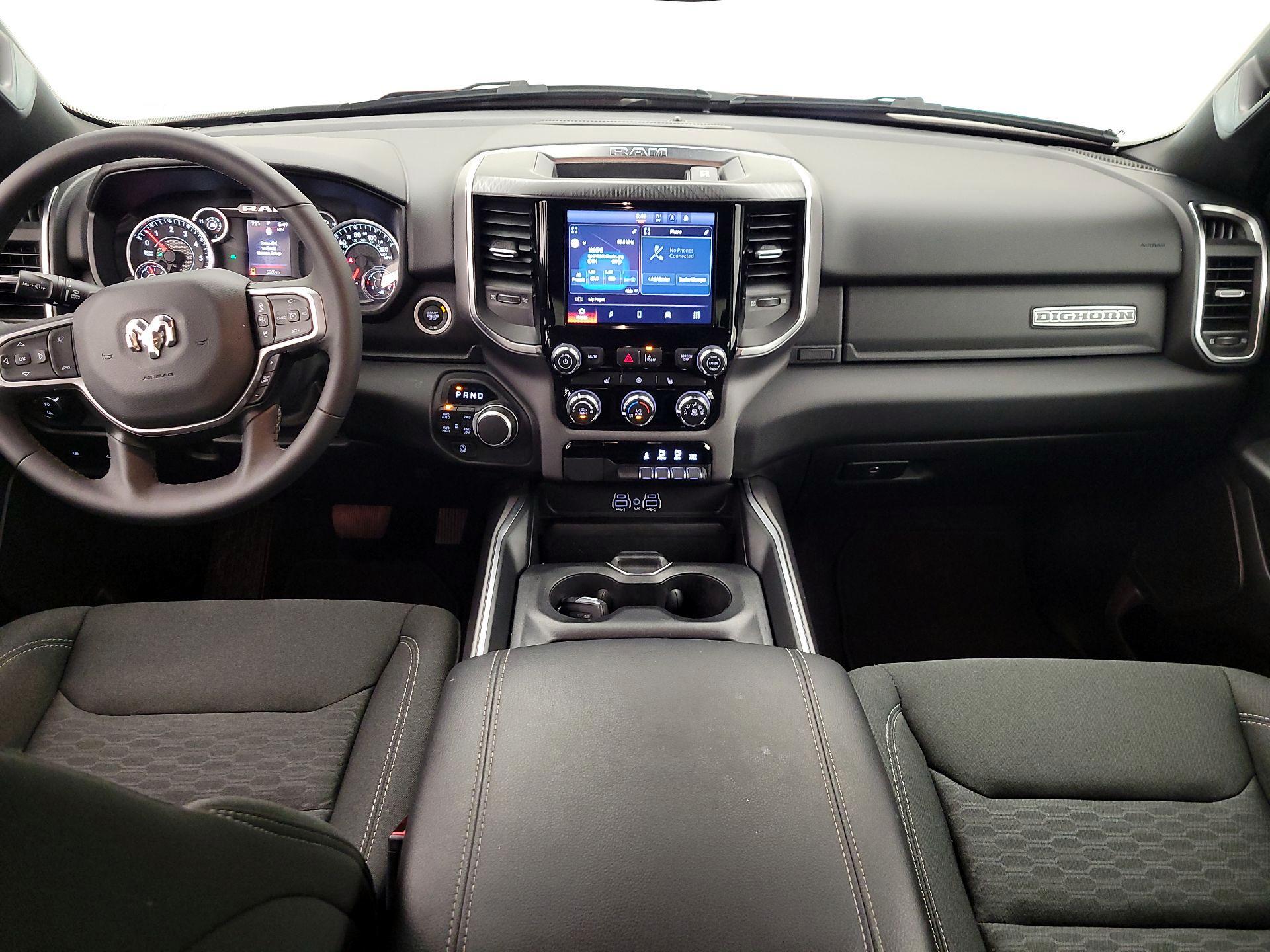 Thumbnail: 2025 RAM 1500 - 9