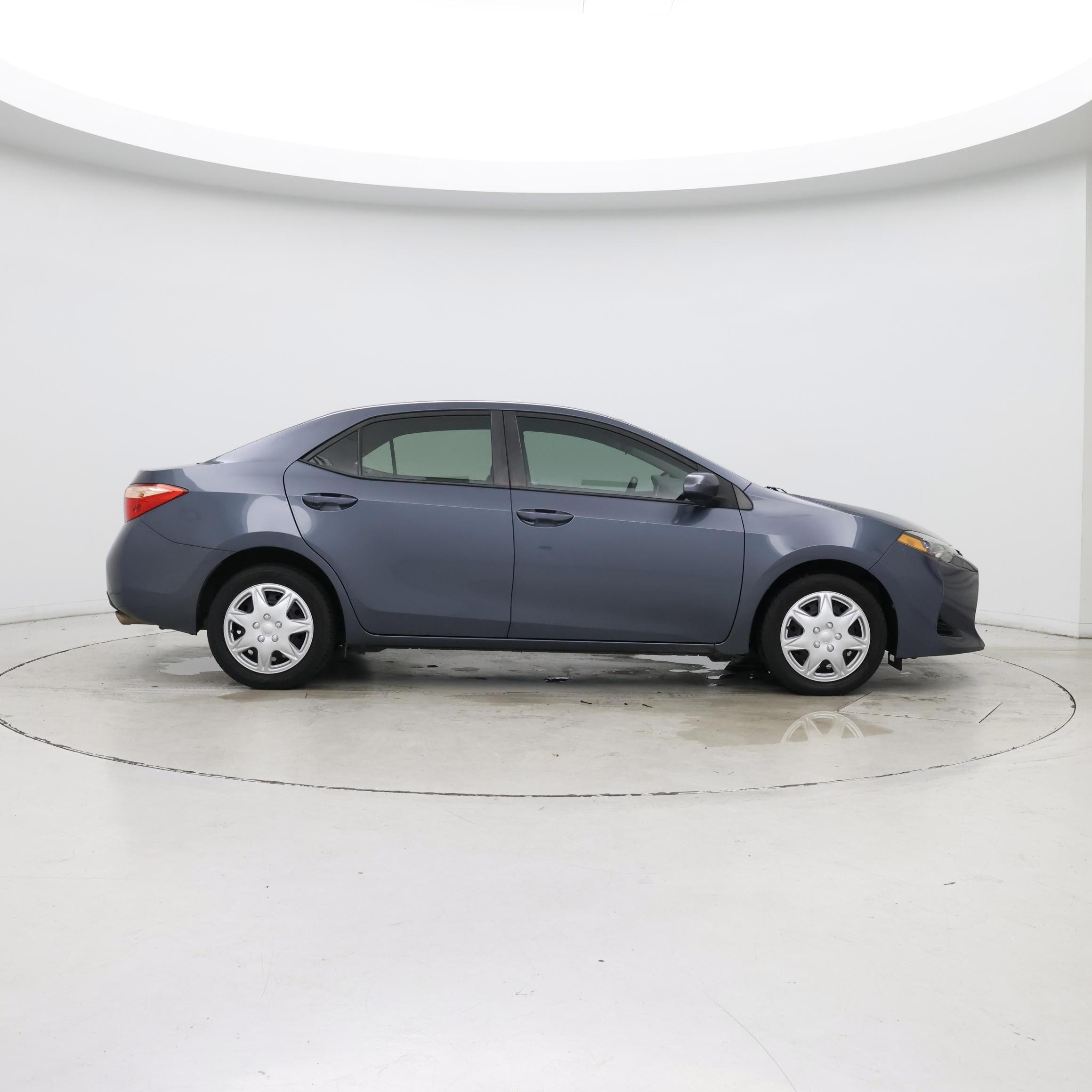 Thumbnail: 2018 Toyota Corolla - 7