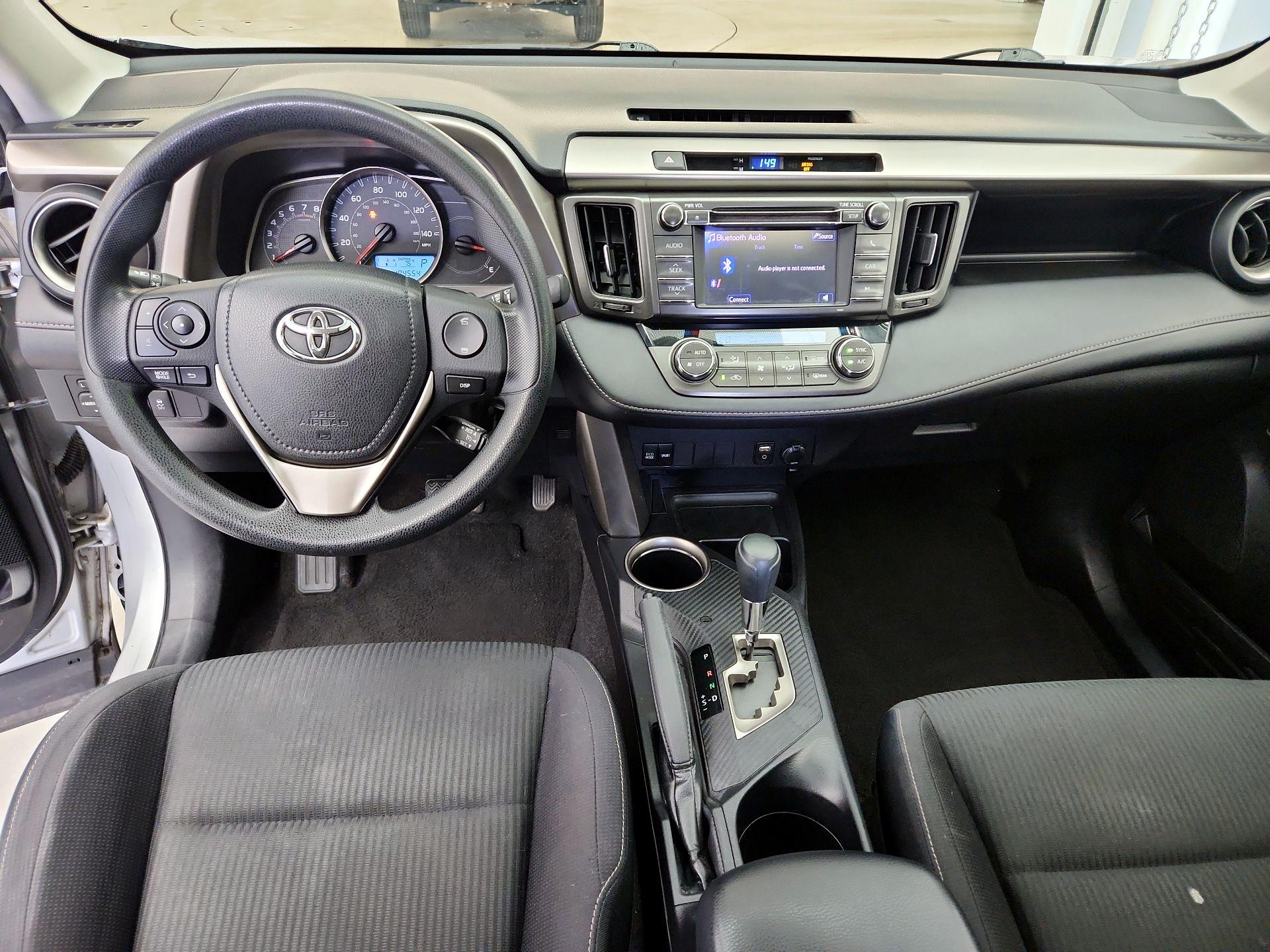 Thumbnail: 2013 Toyota RAV4 - 9