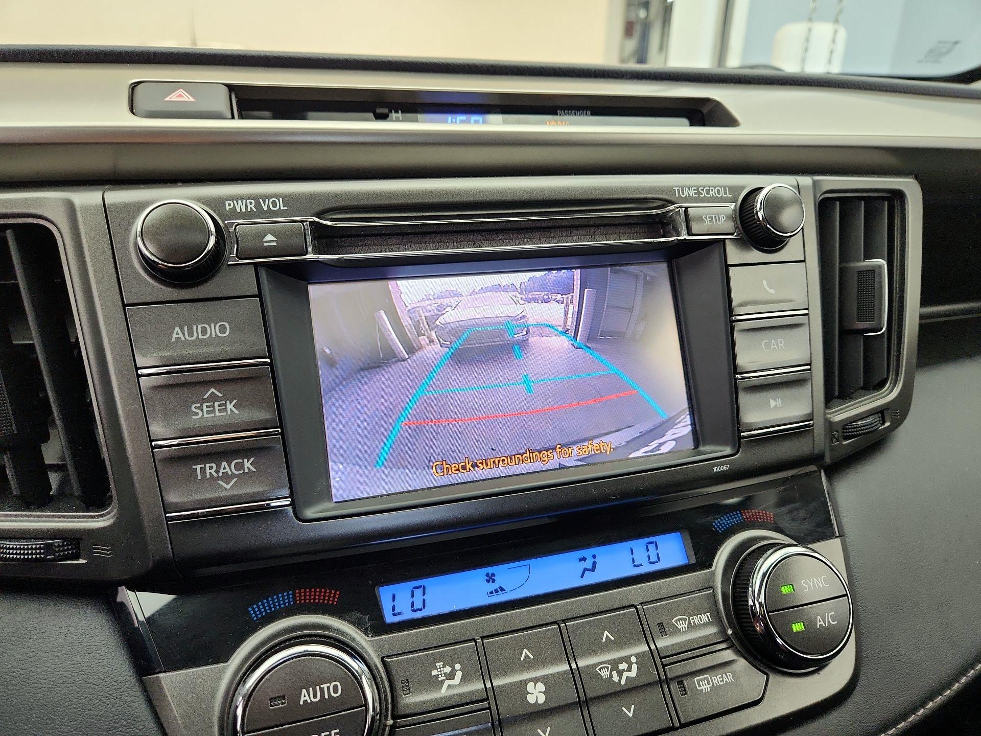 Thumbnail: 2013 Toyota RAV4 - 14