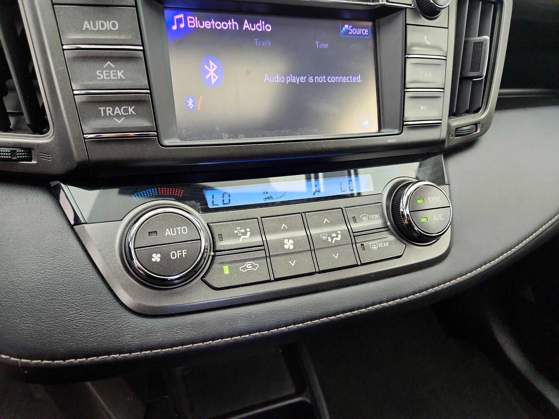Thumbnail: 2013 Toyota RAV4 - 16