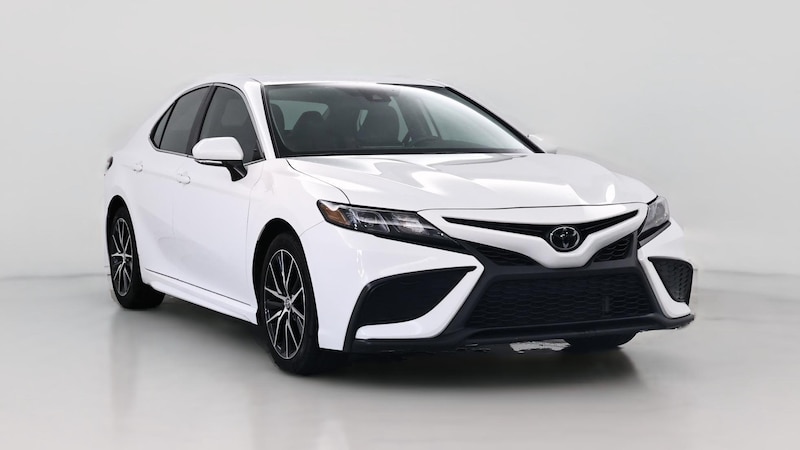 2023 Toyota Camry SE Hero Image
