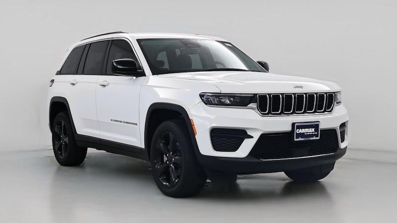 2023 Jeep Grand Cherokee Laredo Hero Image