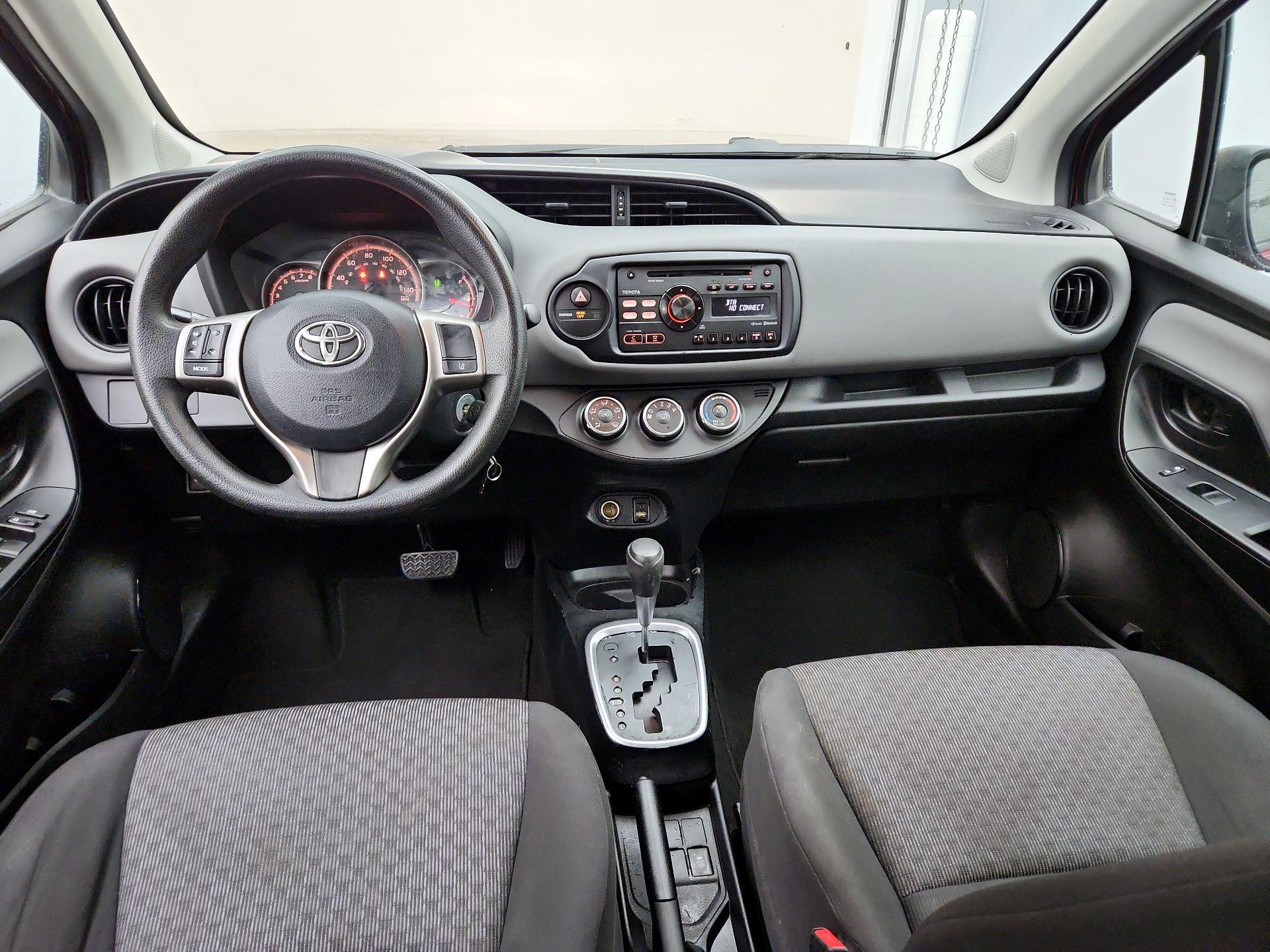Thumbnail: 2017 Toyota Yaris - 9