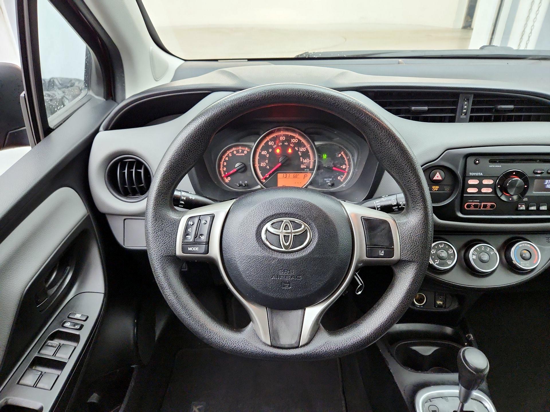 Thumbnail: 2017 Toyota Yaris - 10