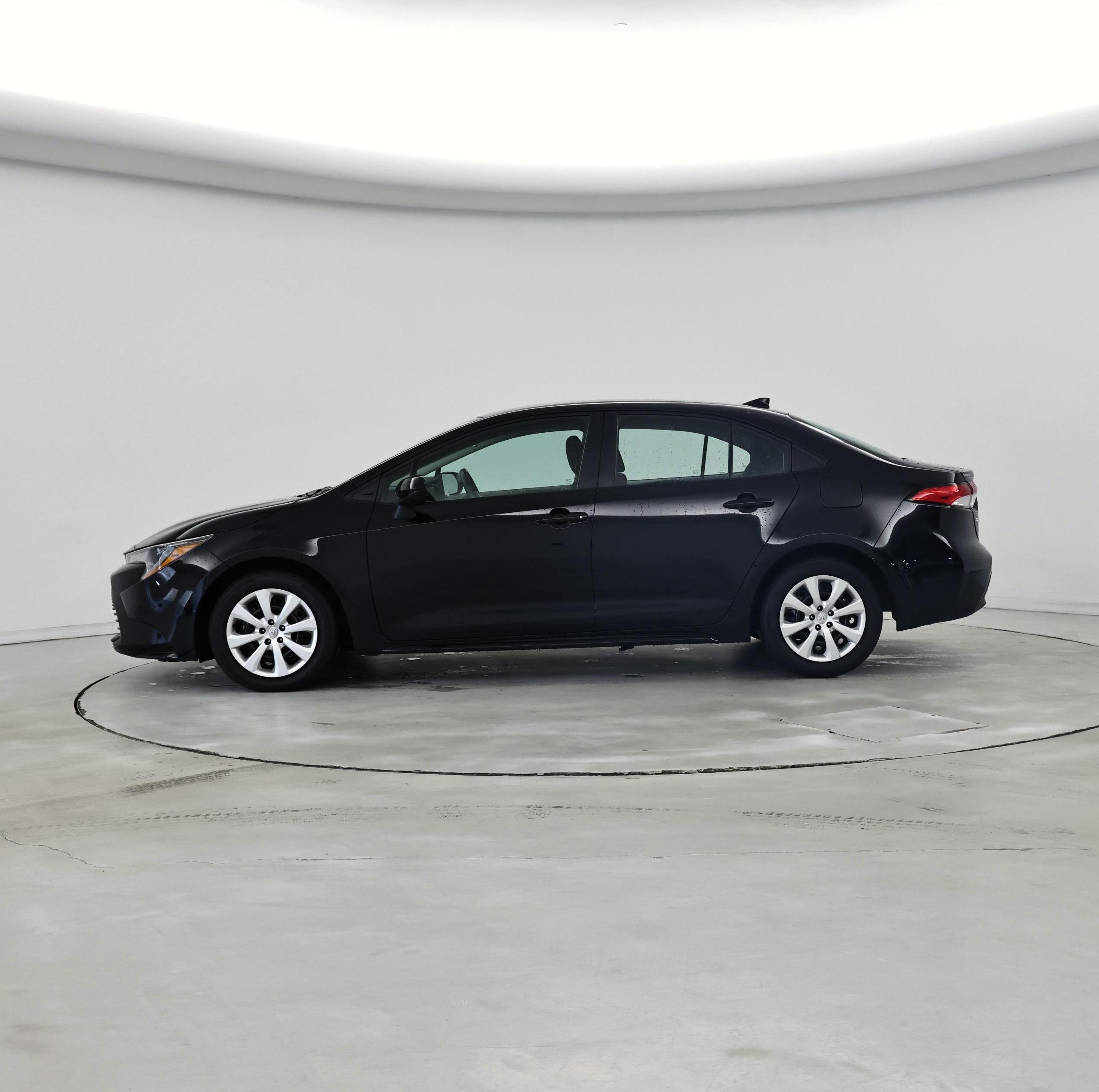Thumbnail: 2024 Toyota Corolla - 3
