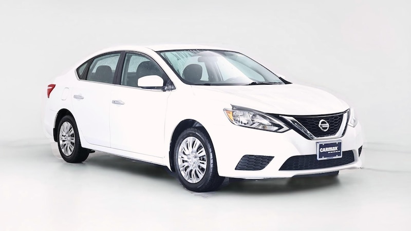 2017 Nissan Sentra SV Hero Image