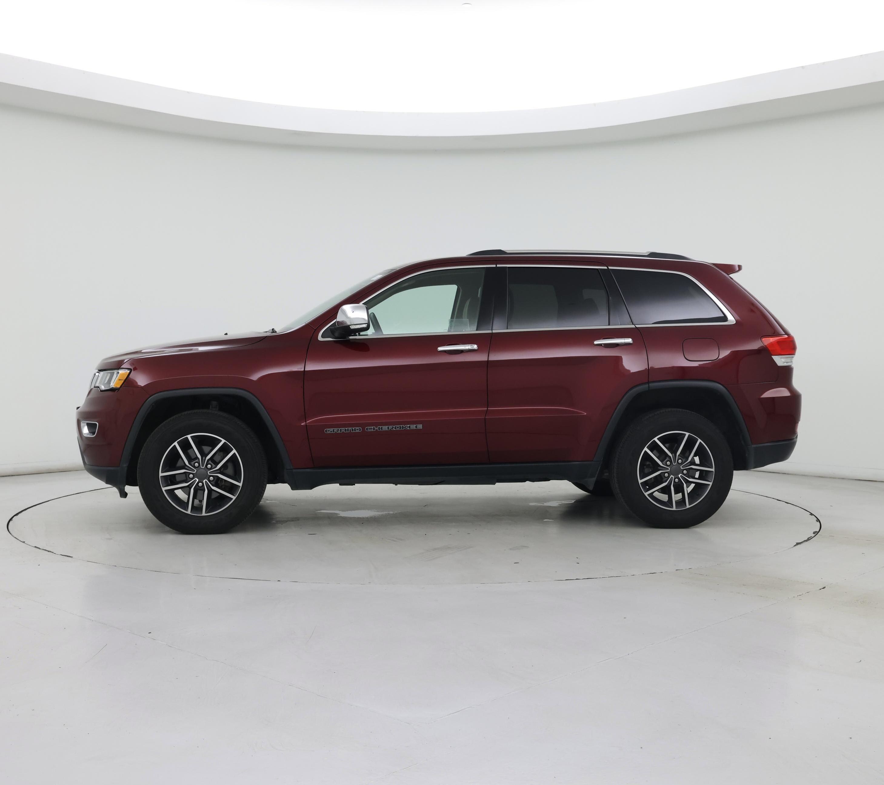 Thumbnail: 2019 Jeep Grand Cherokee - 3