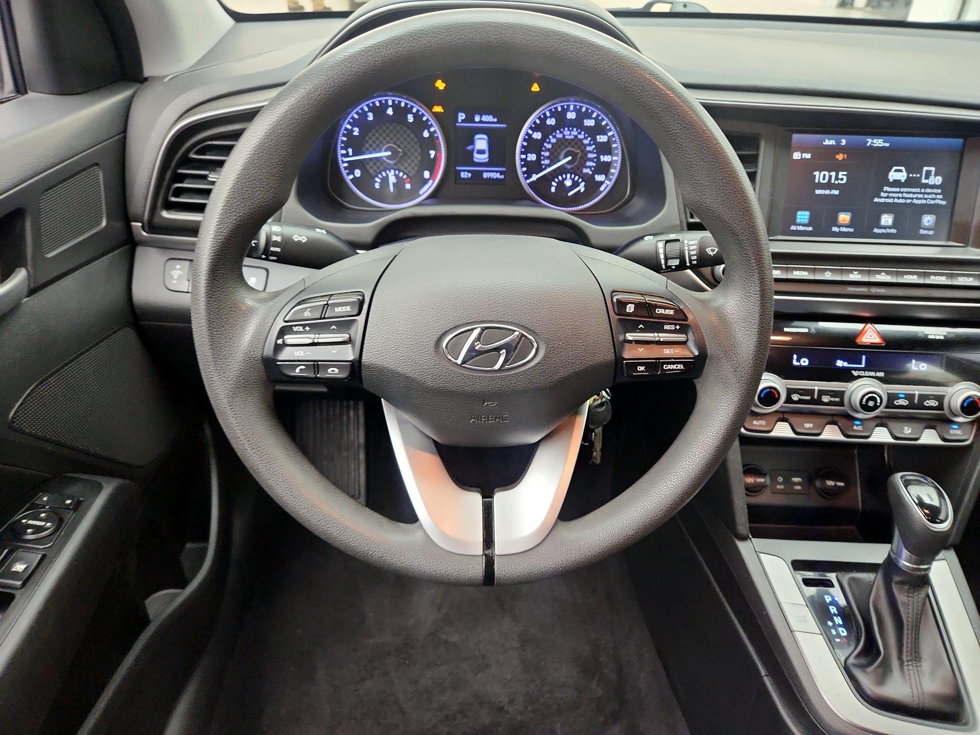 Thumbnail: 2020 Hyundai Elantra - 10