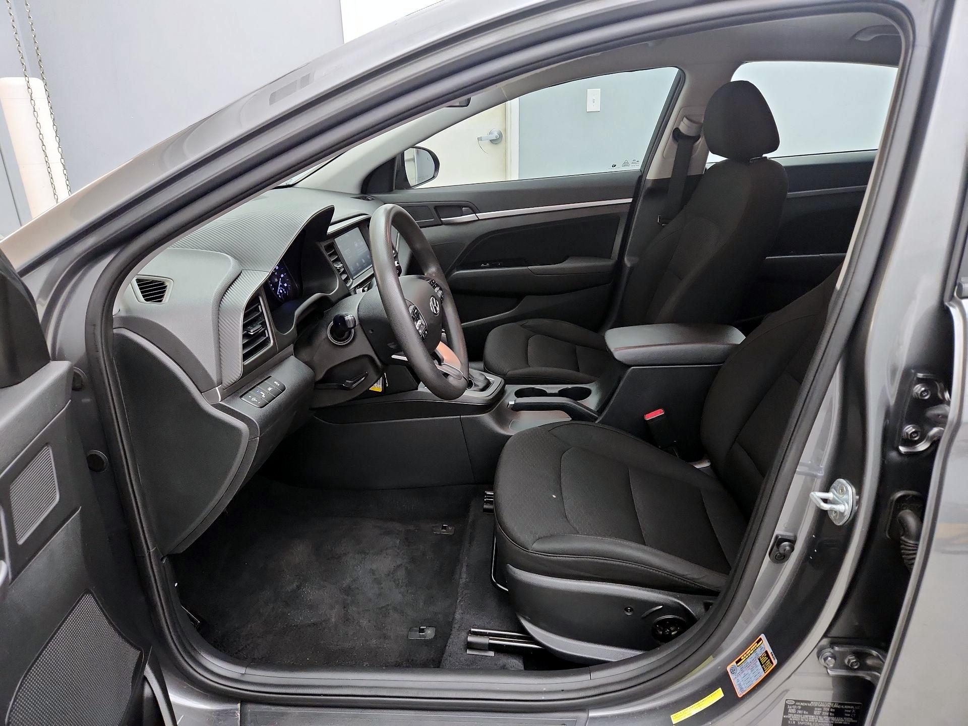 Thumbnail: 2020 Hyundai Elantra - 11