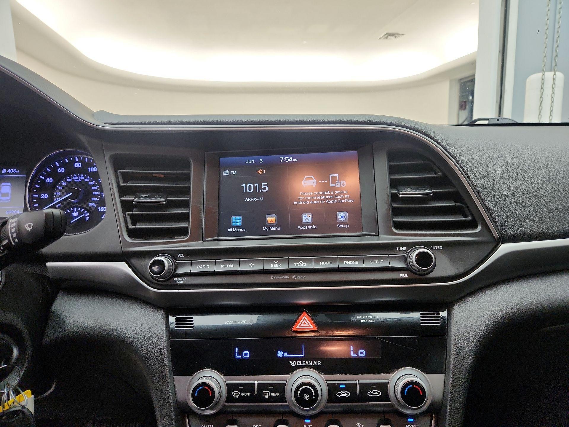 Thumbnail: 2020 Hyundai Elantra - 15