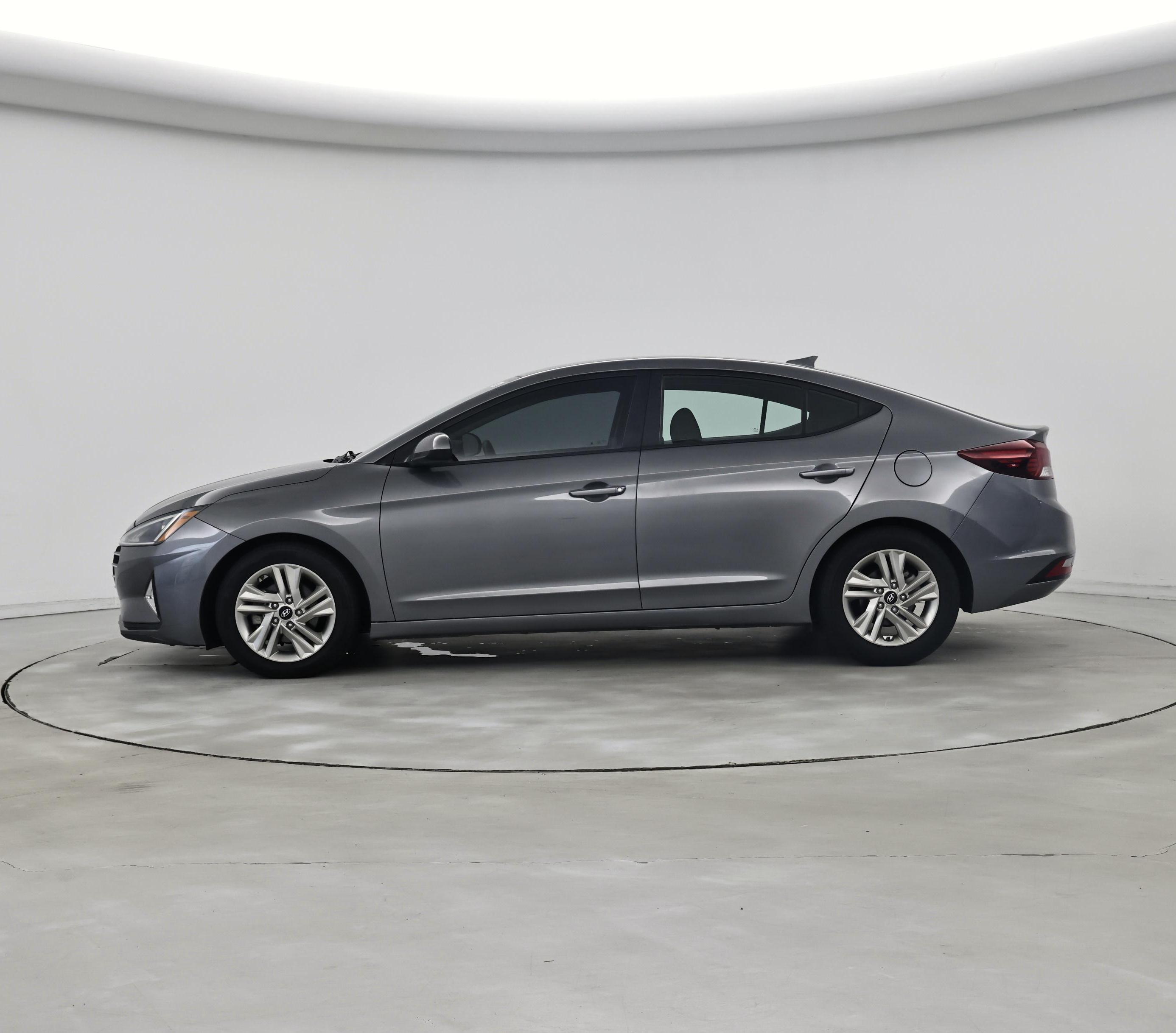 Thumbnail: 2020 Hyundai Elantra - 3