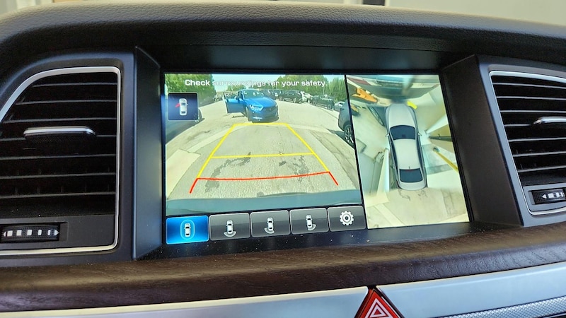 2018 Genesis G80  15