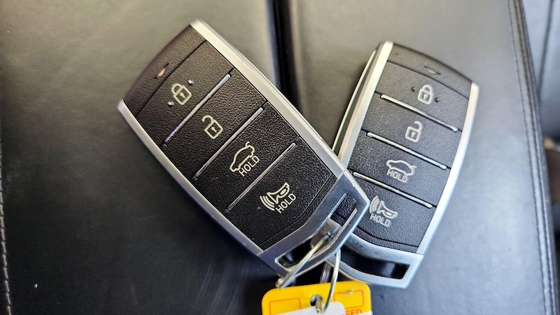 2018 Genesis G80  24