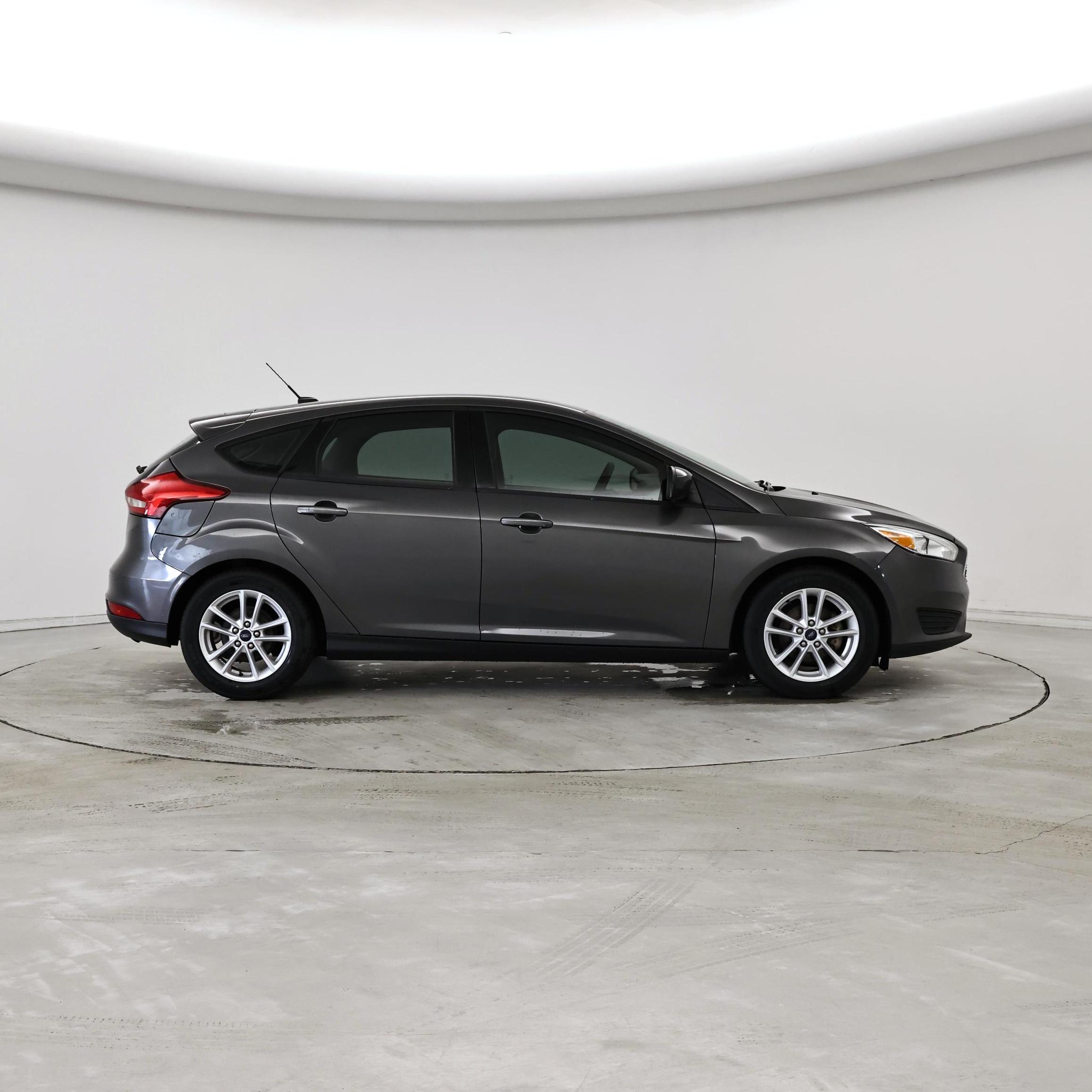 Thumbnail: 2018 Ford Focus - 7