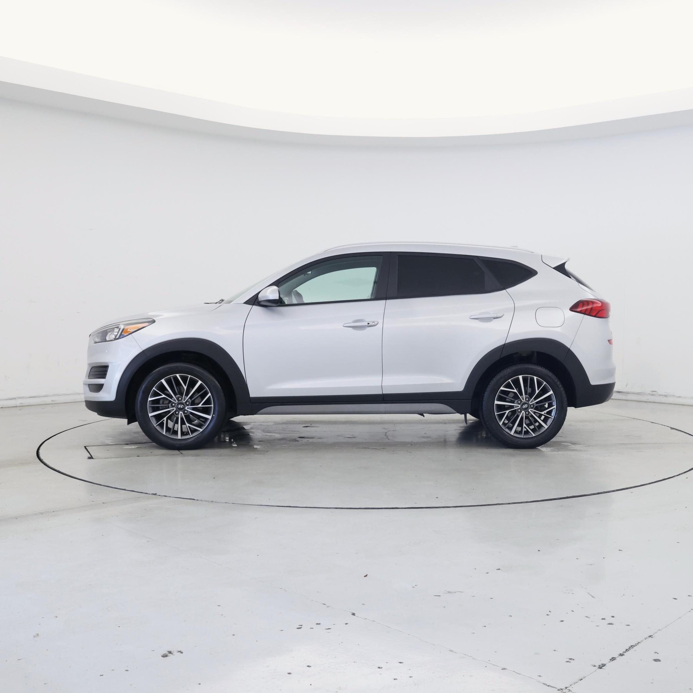 Thumbnail: 2019 Hyundai Tucson - 3