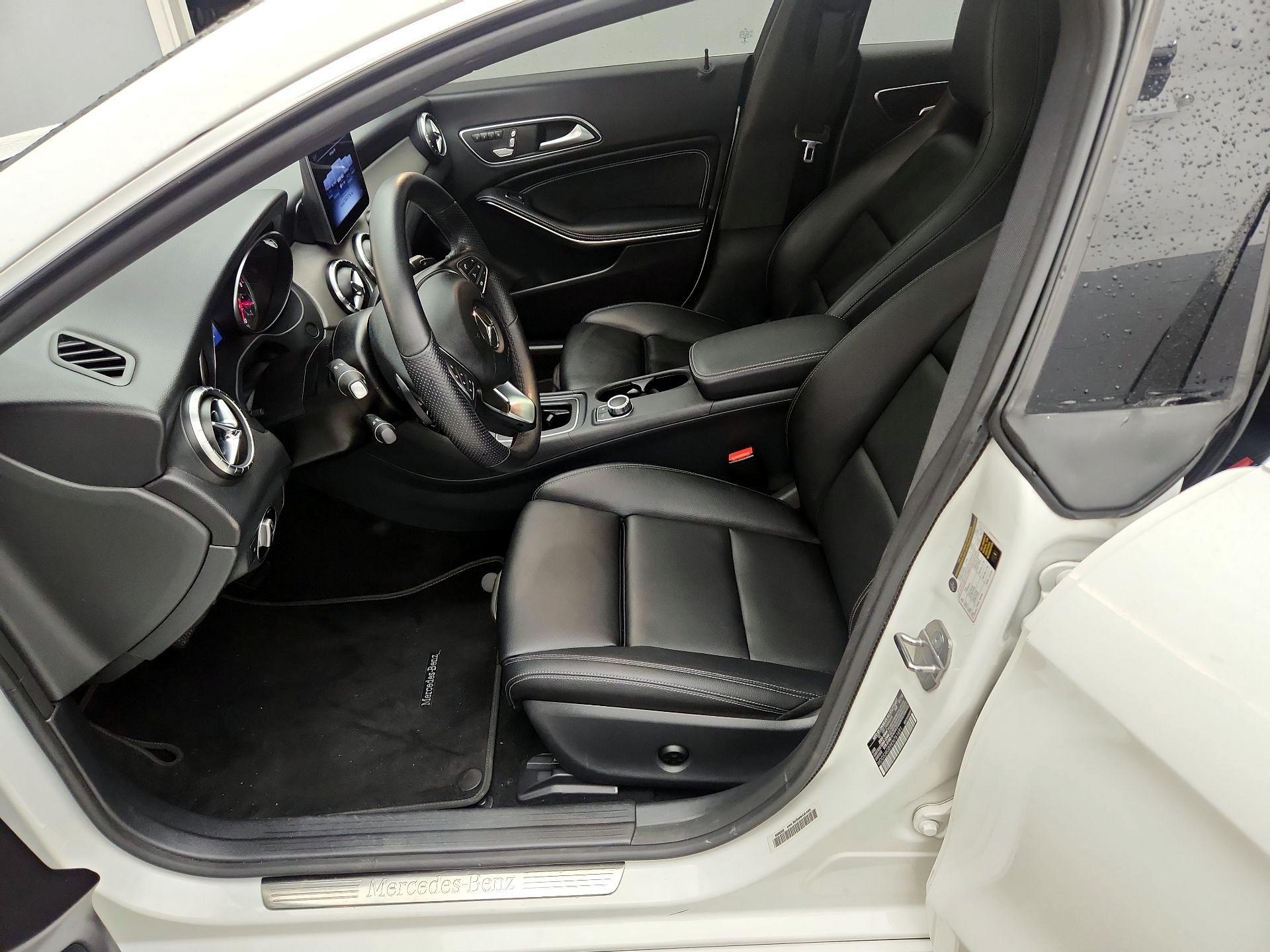 Thumbnail: 2019 Mercedes-Benz CLA - 11